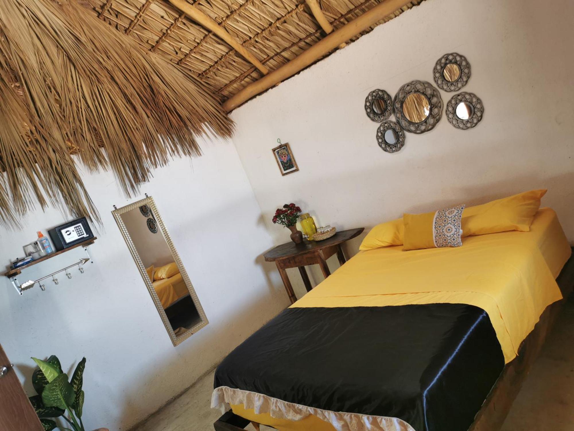 La Maxima & Lgbt Zipolite