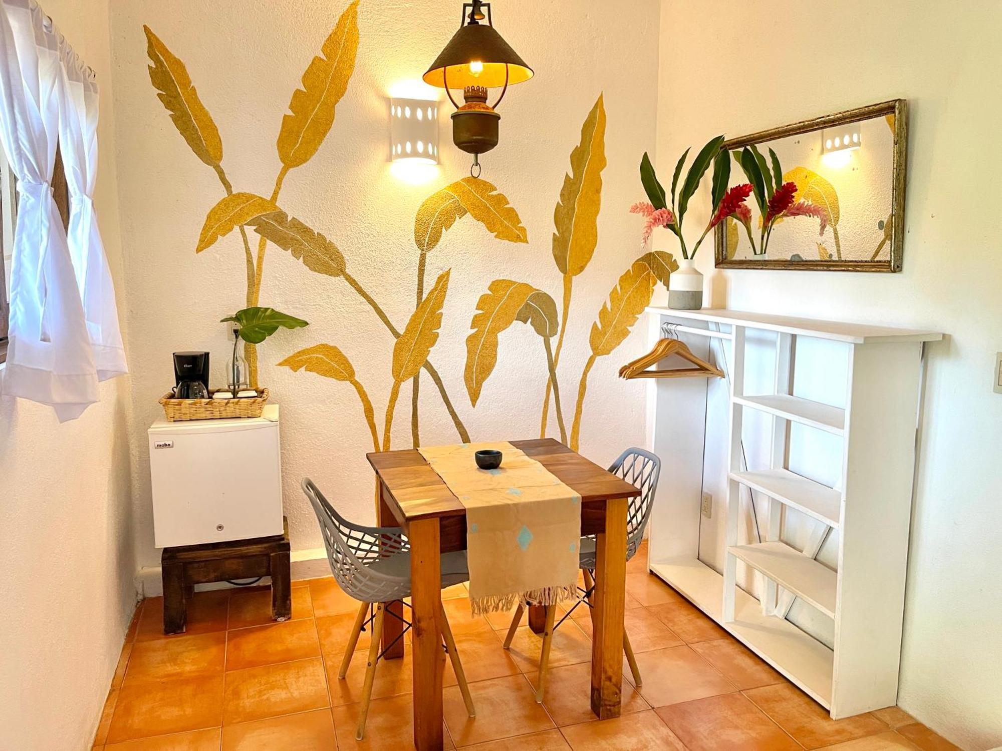 Casa Mixteca Hotel *