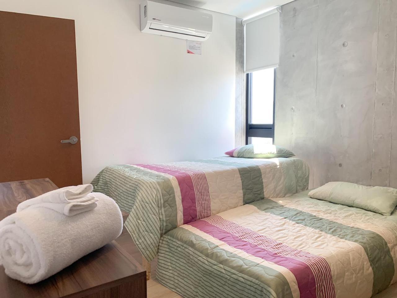 Apartment Luxury Loft Living At Landmark High Rise