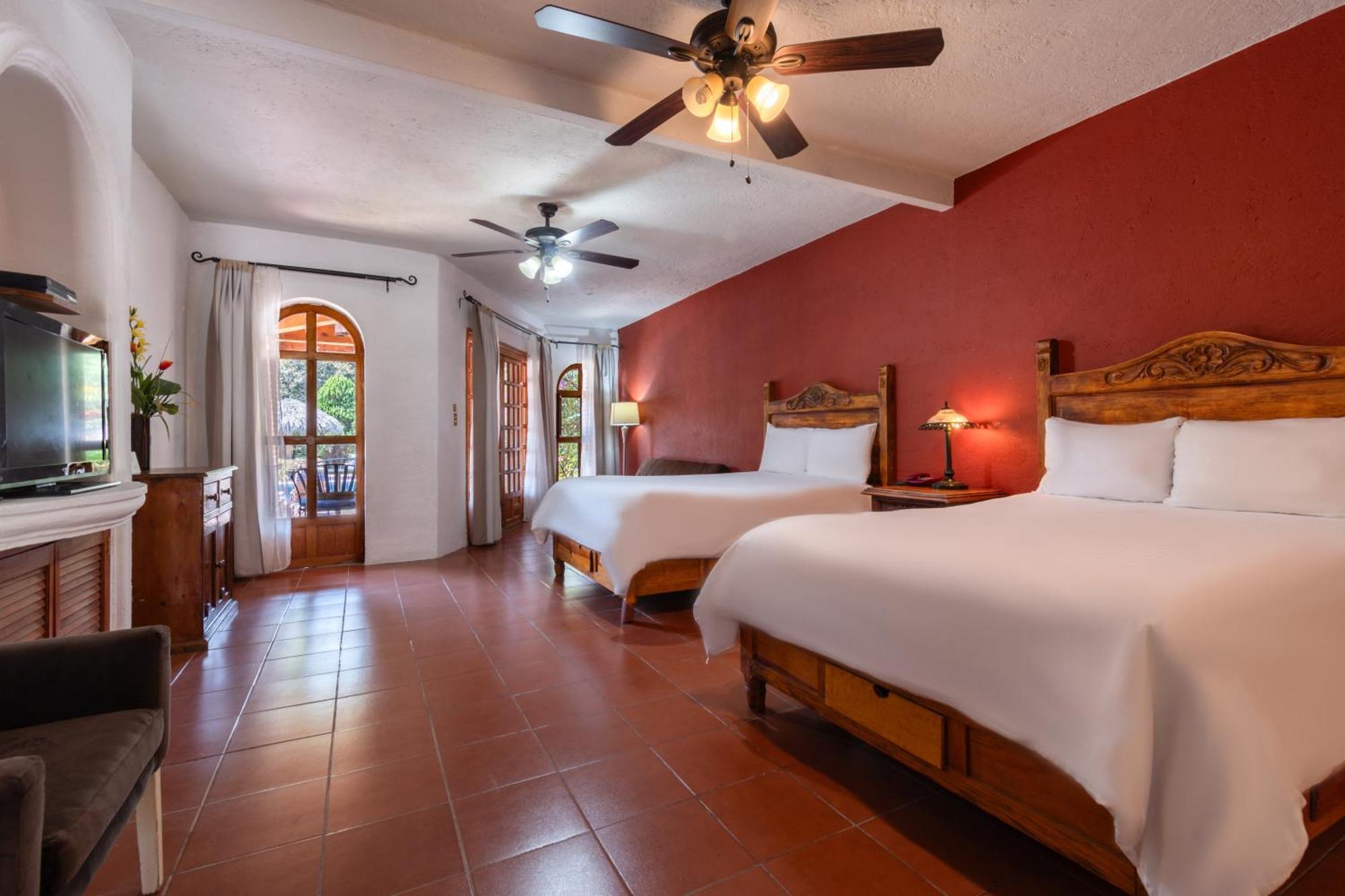 Hotel Atotonilco & Club