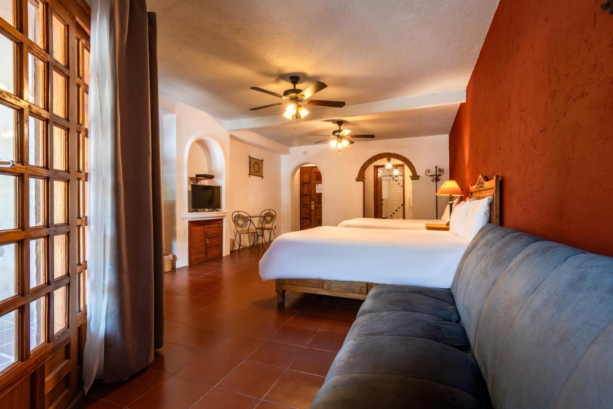 & Club 4* Atotonilco (Guanajuato)