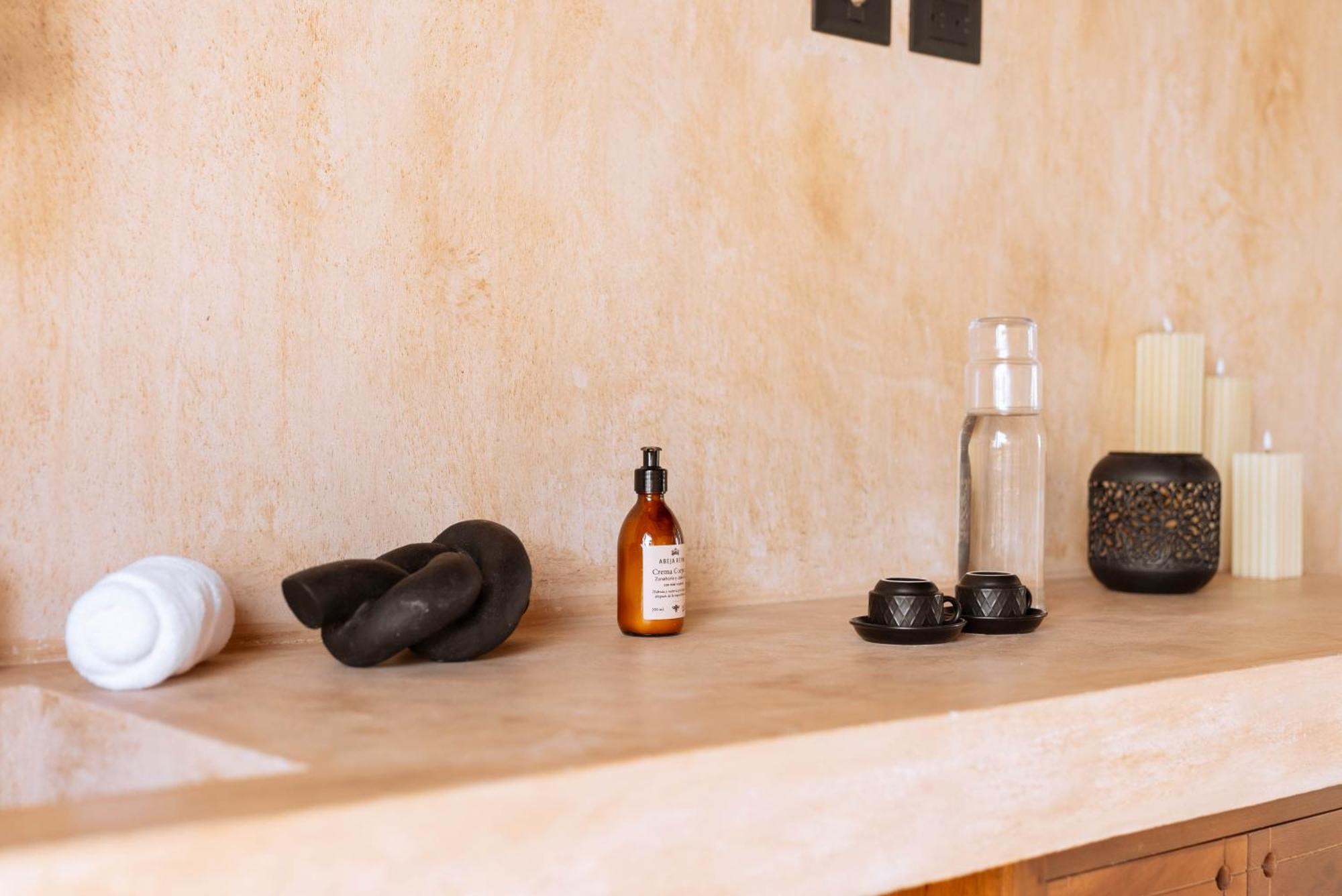 Awa Boutique - Front Isla Holbox