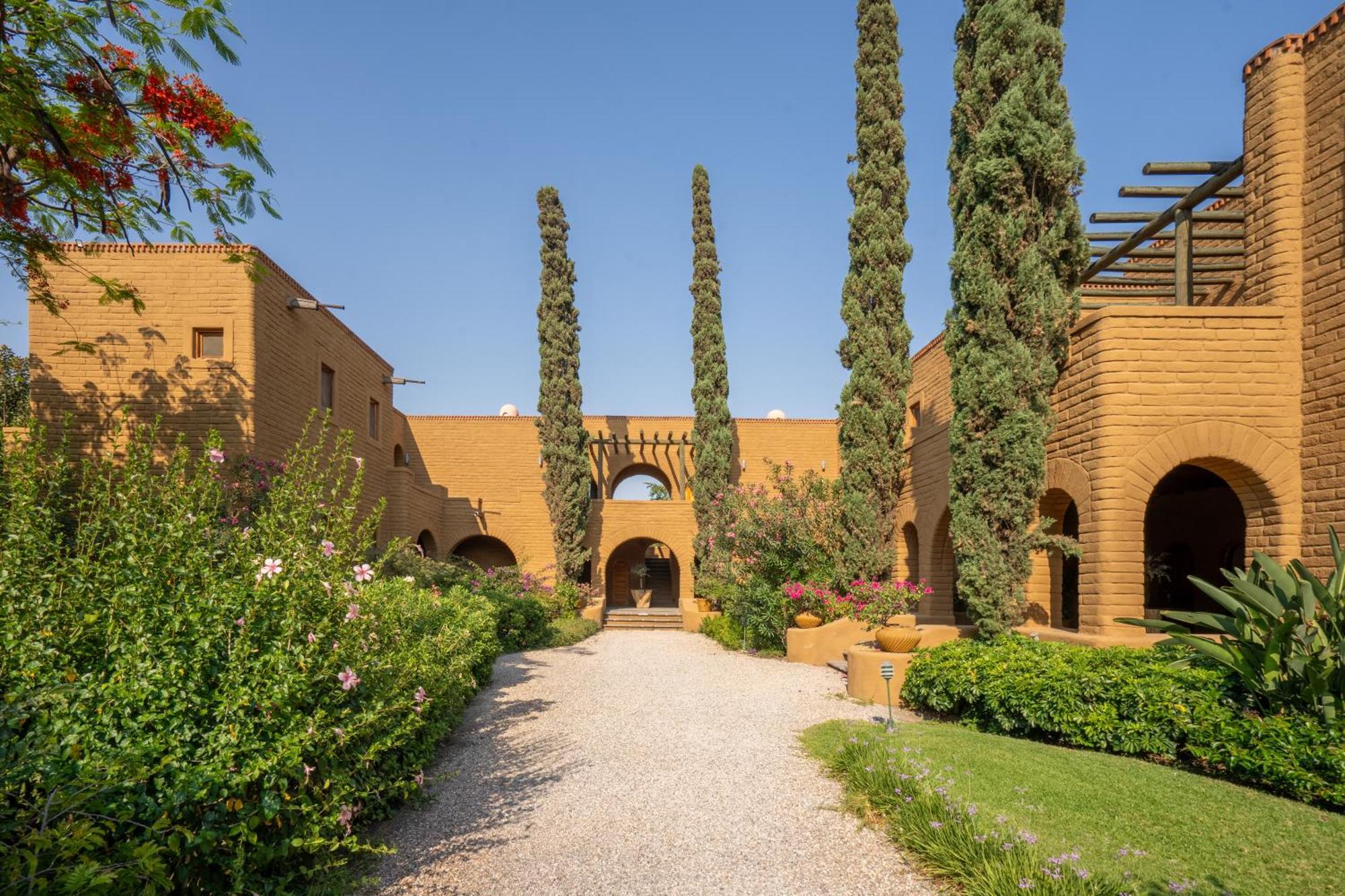 Mision Del Sol & Adults Only 5*