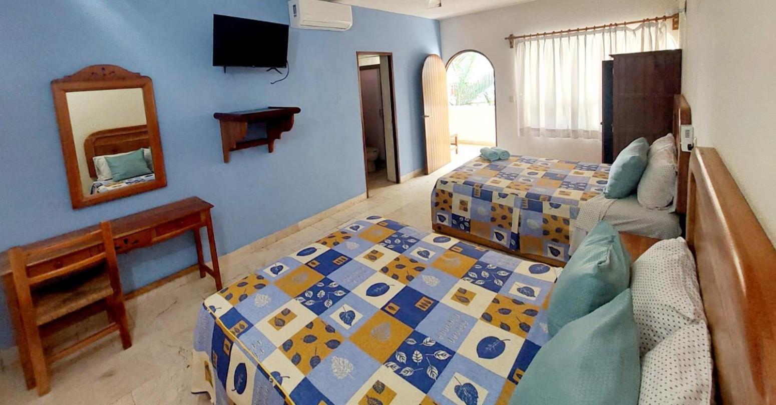 Kootznoowoo Hotel 3*