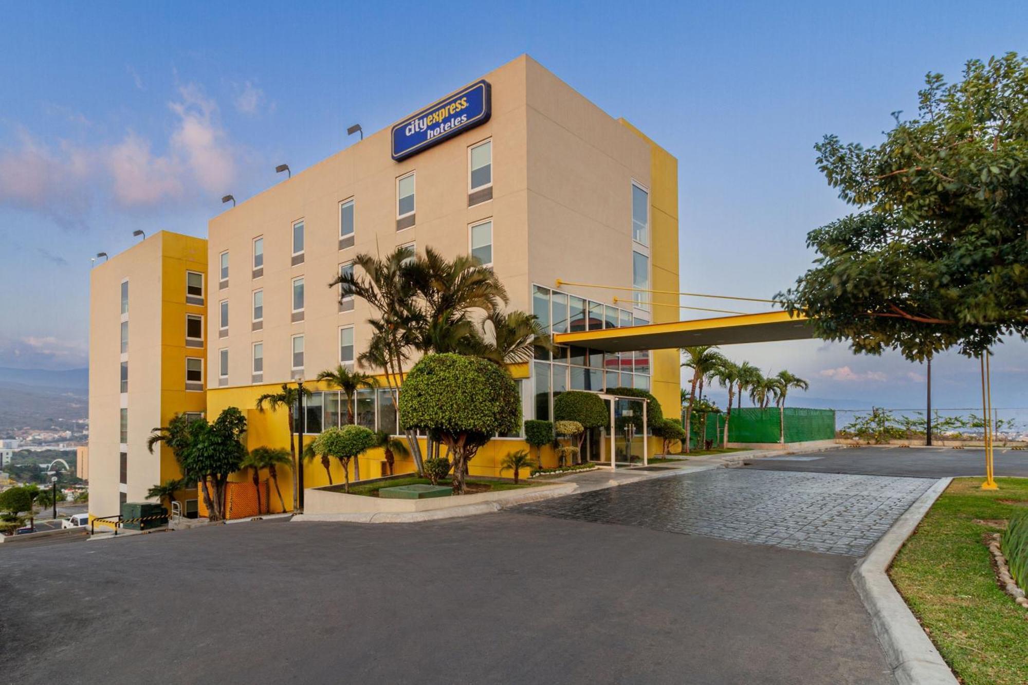 Express By Marriott Hotel