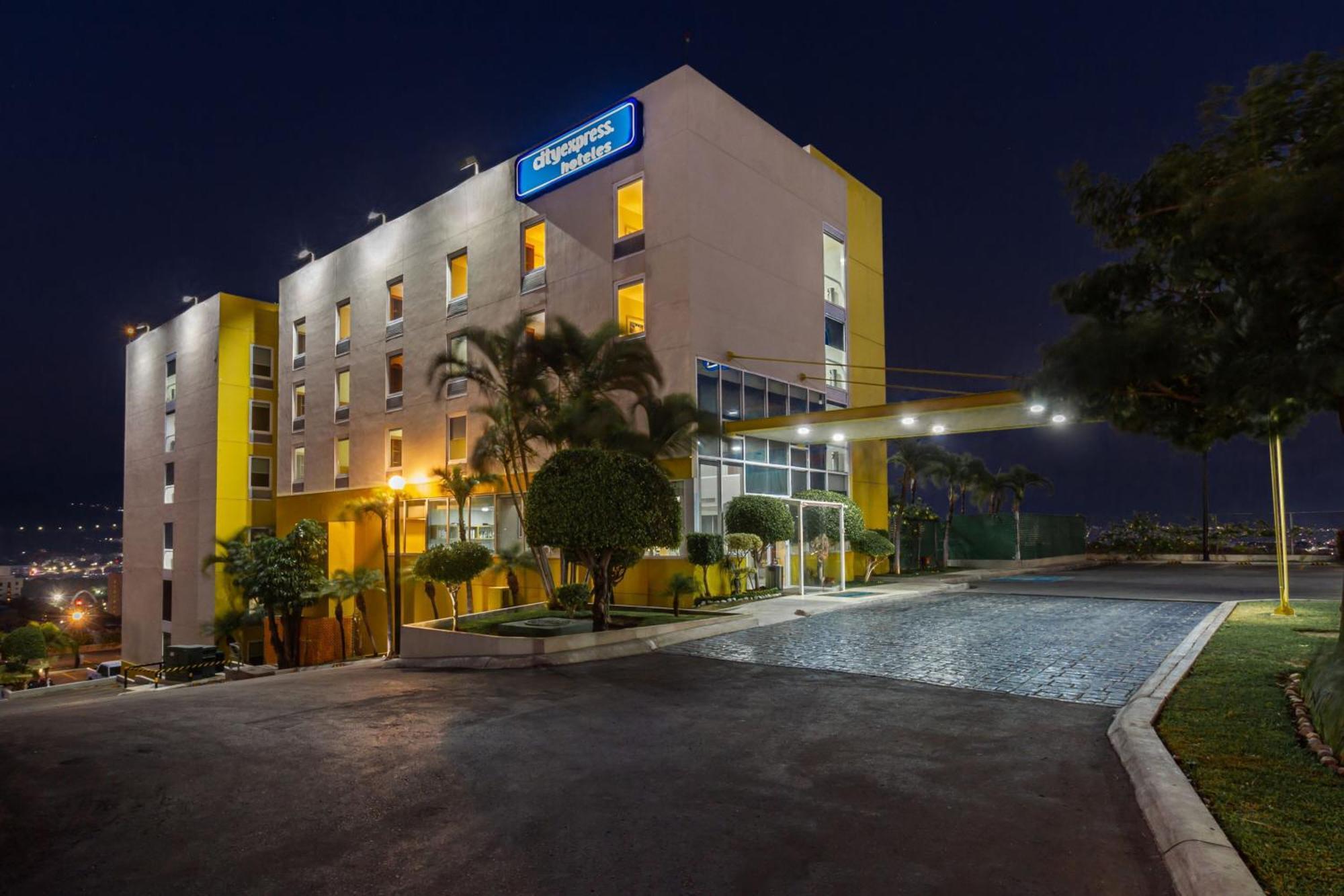 Hotel Express By Marriott 4*