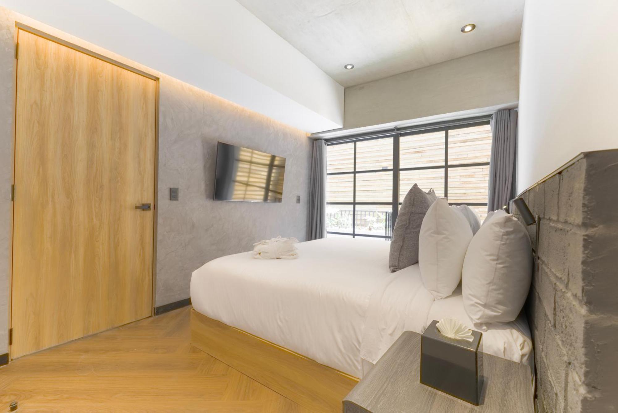 Michoacan Luxury By Capitalia * Mexico City