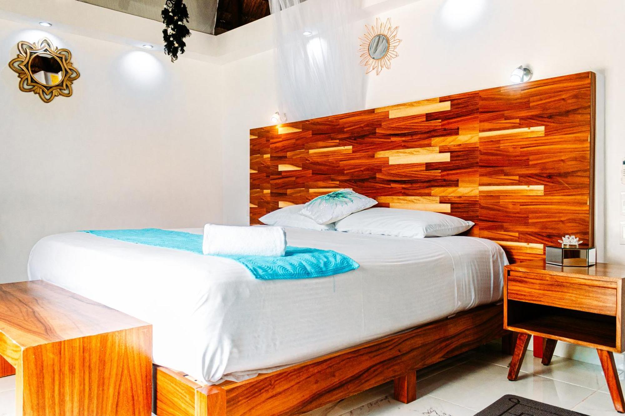 Blue Bird Hotel Bacalar