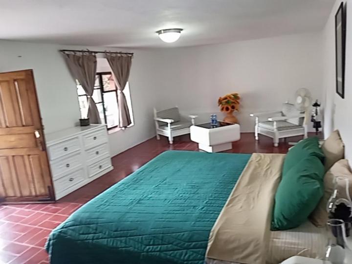 Hotel De Monjas 3*