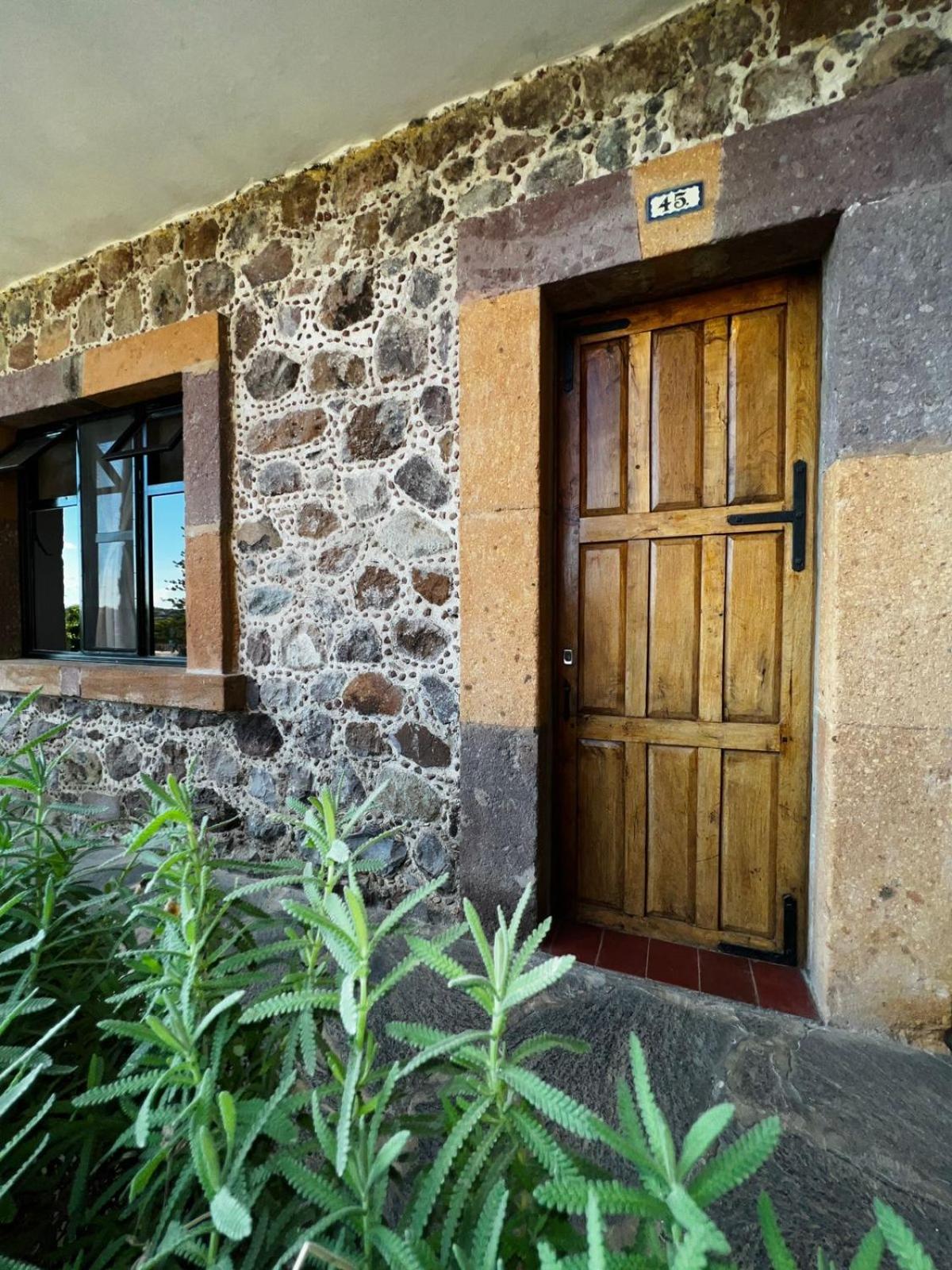 Hotel De Monjas 3*