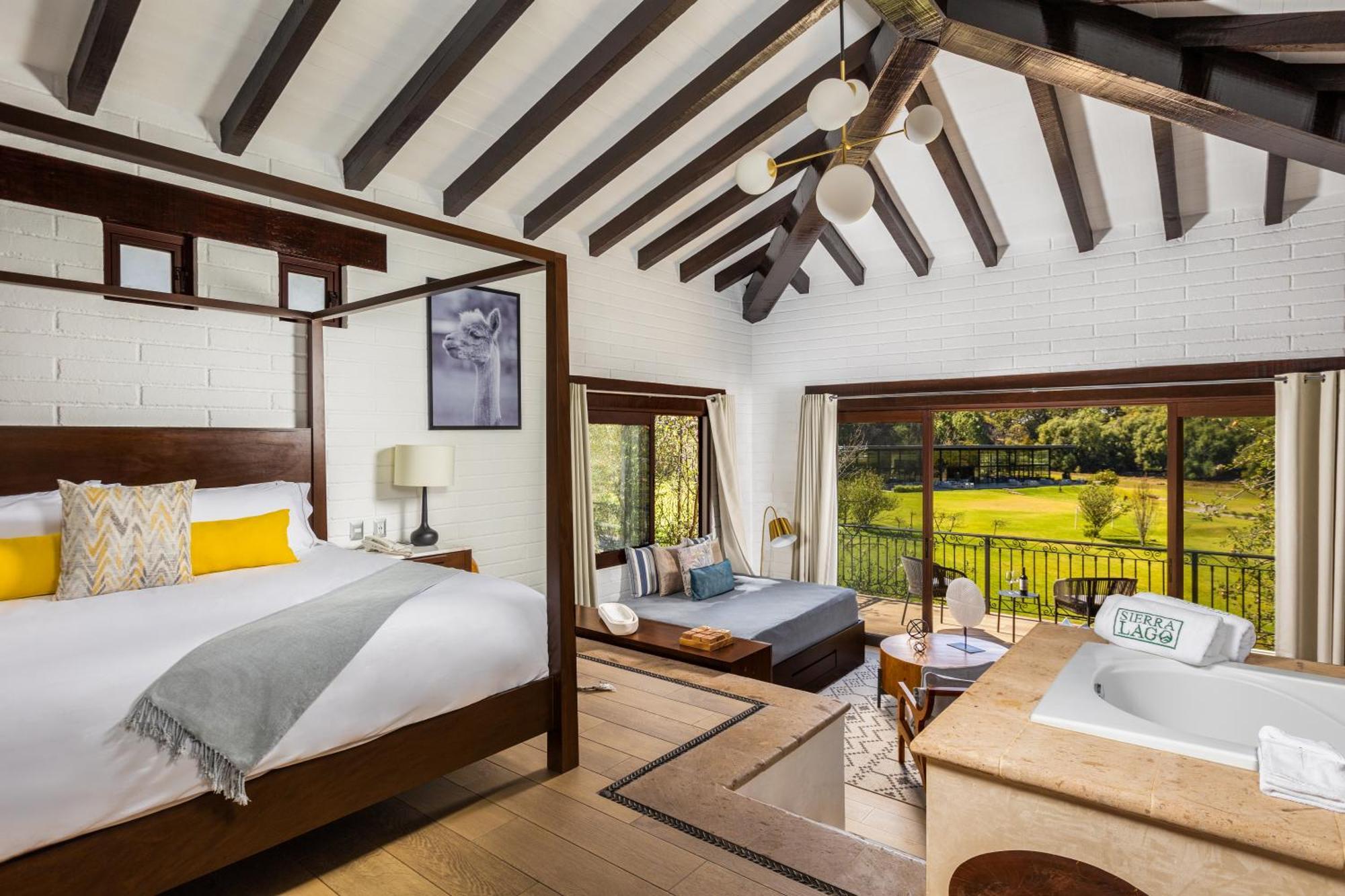 Hotel Sierra 4*