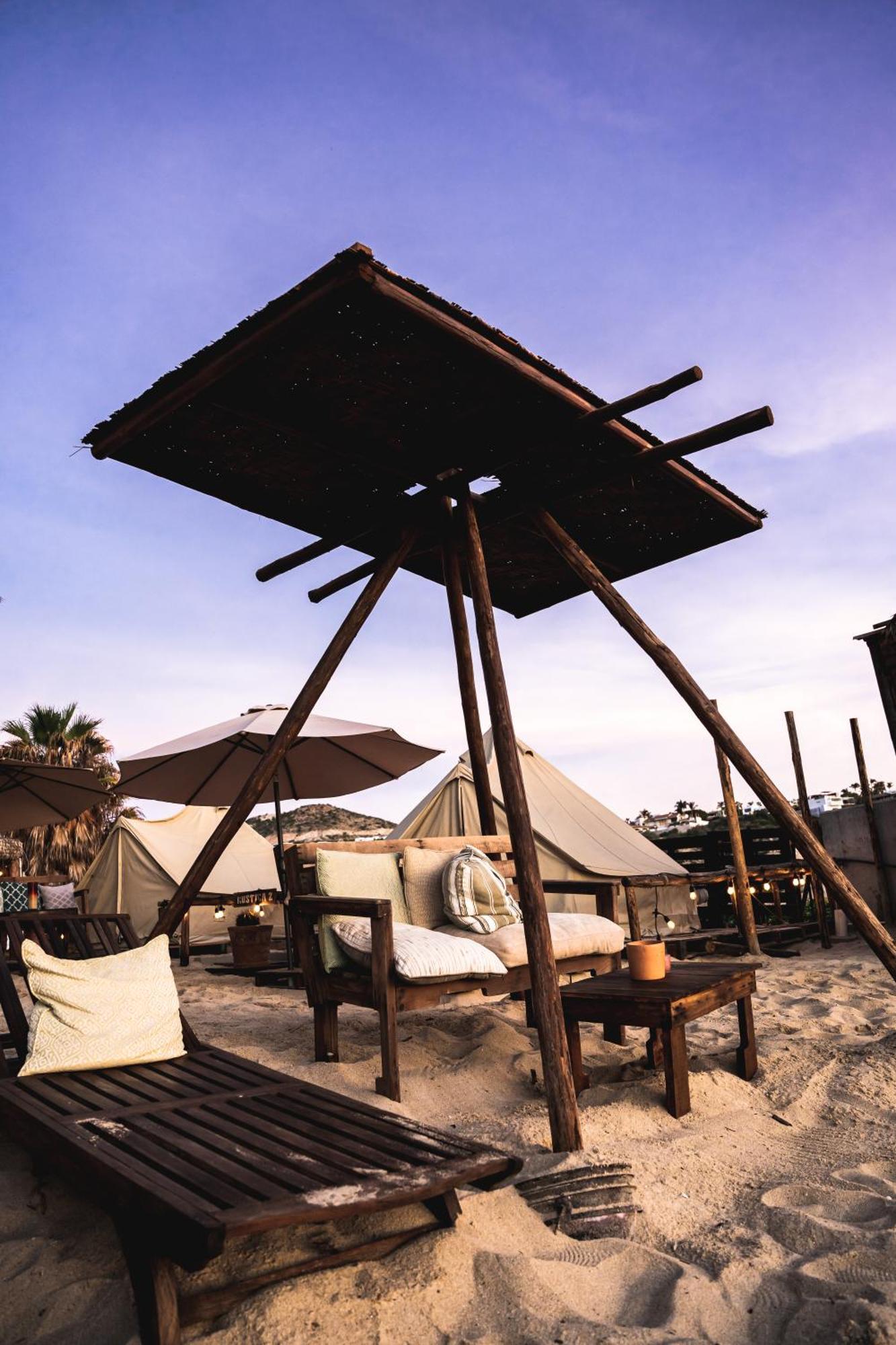 Rustico Lounge-tipi With Ac In Front Of The Campsite