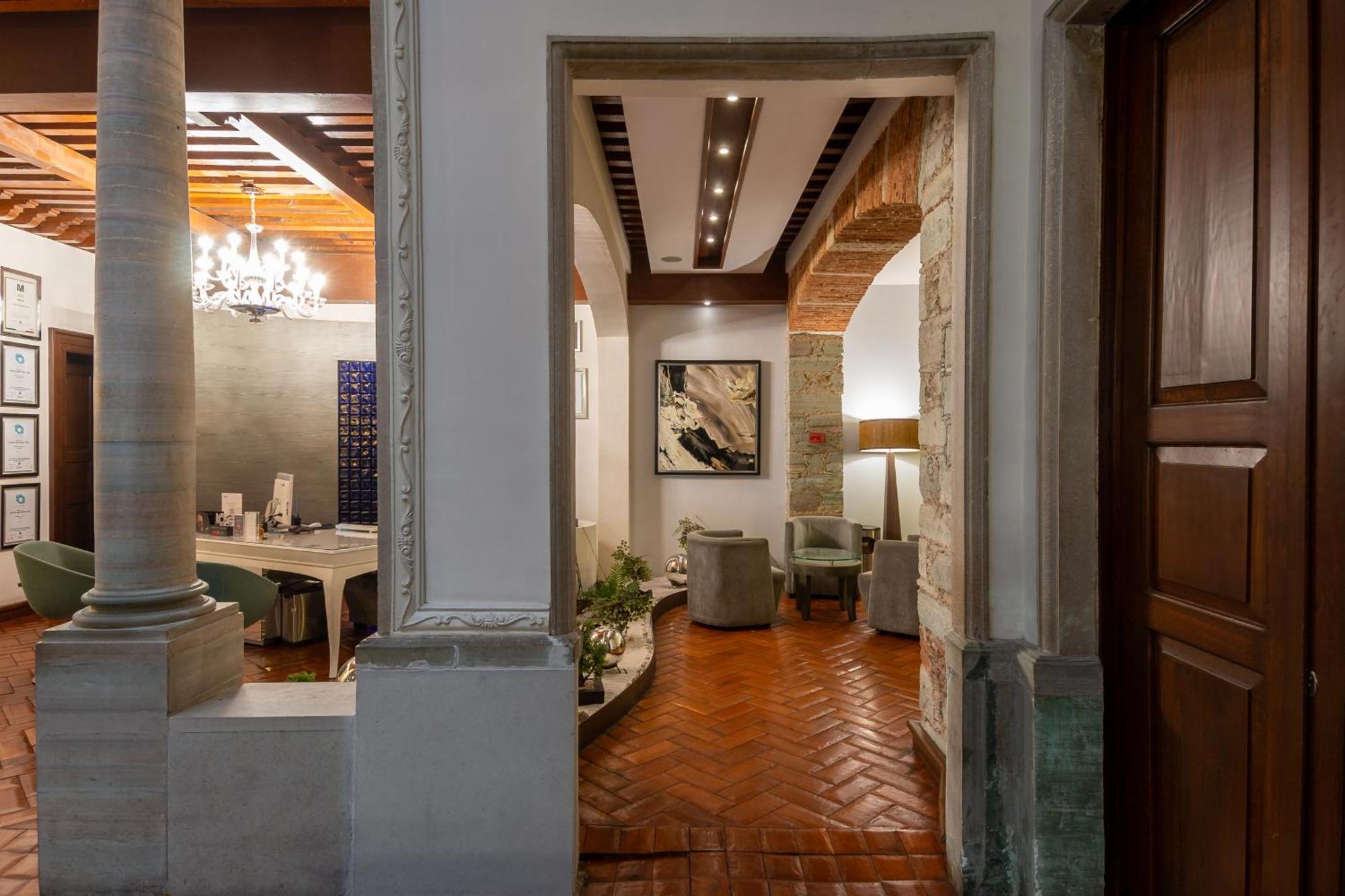 1850 Boutique Hotel