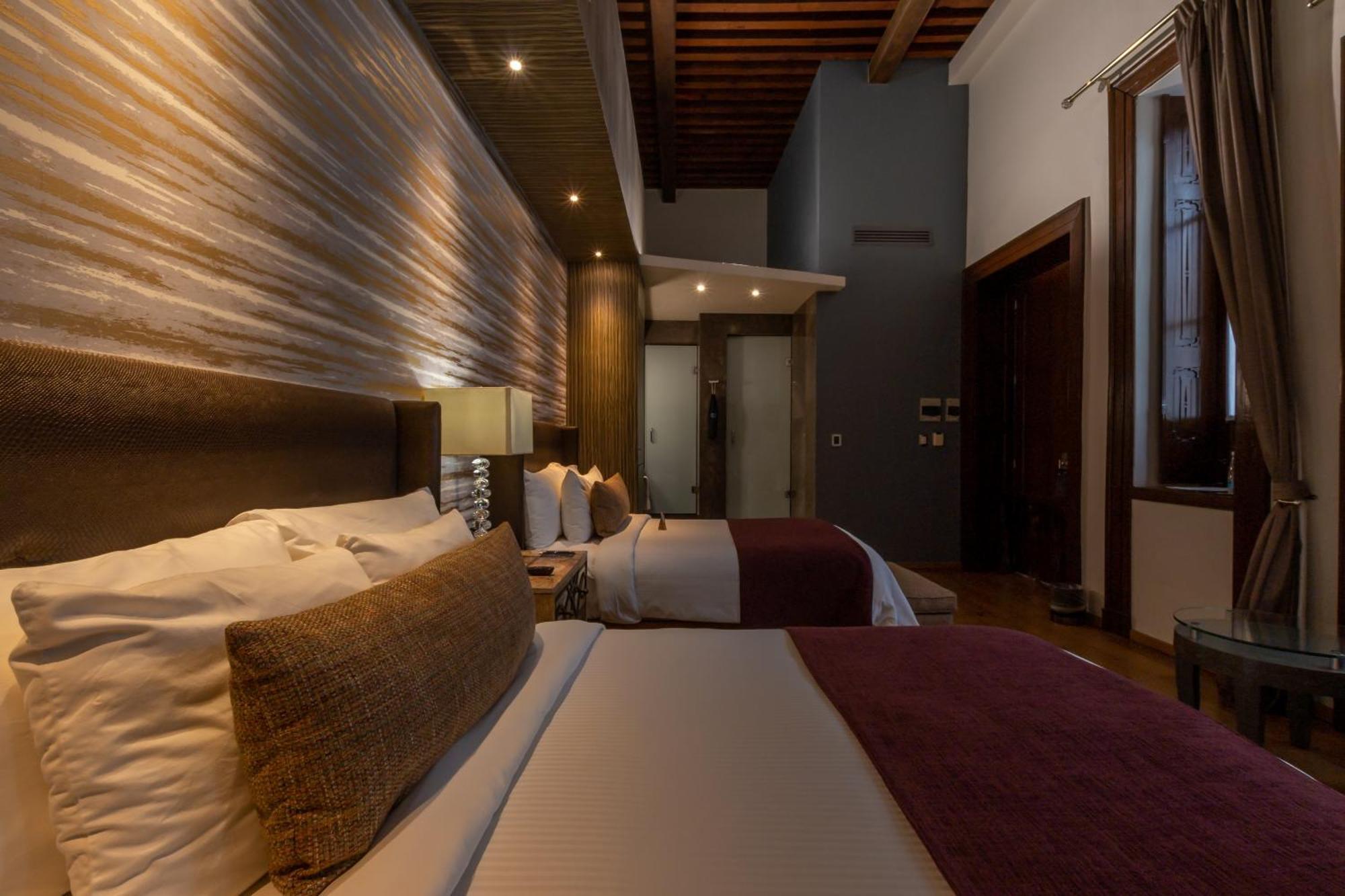 1850 Boutique Hotel