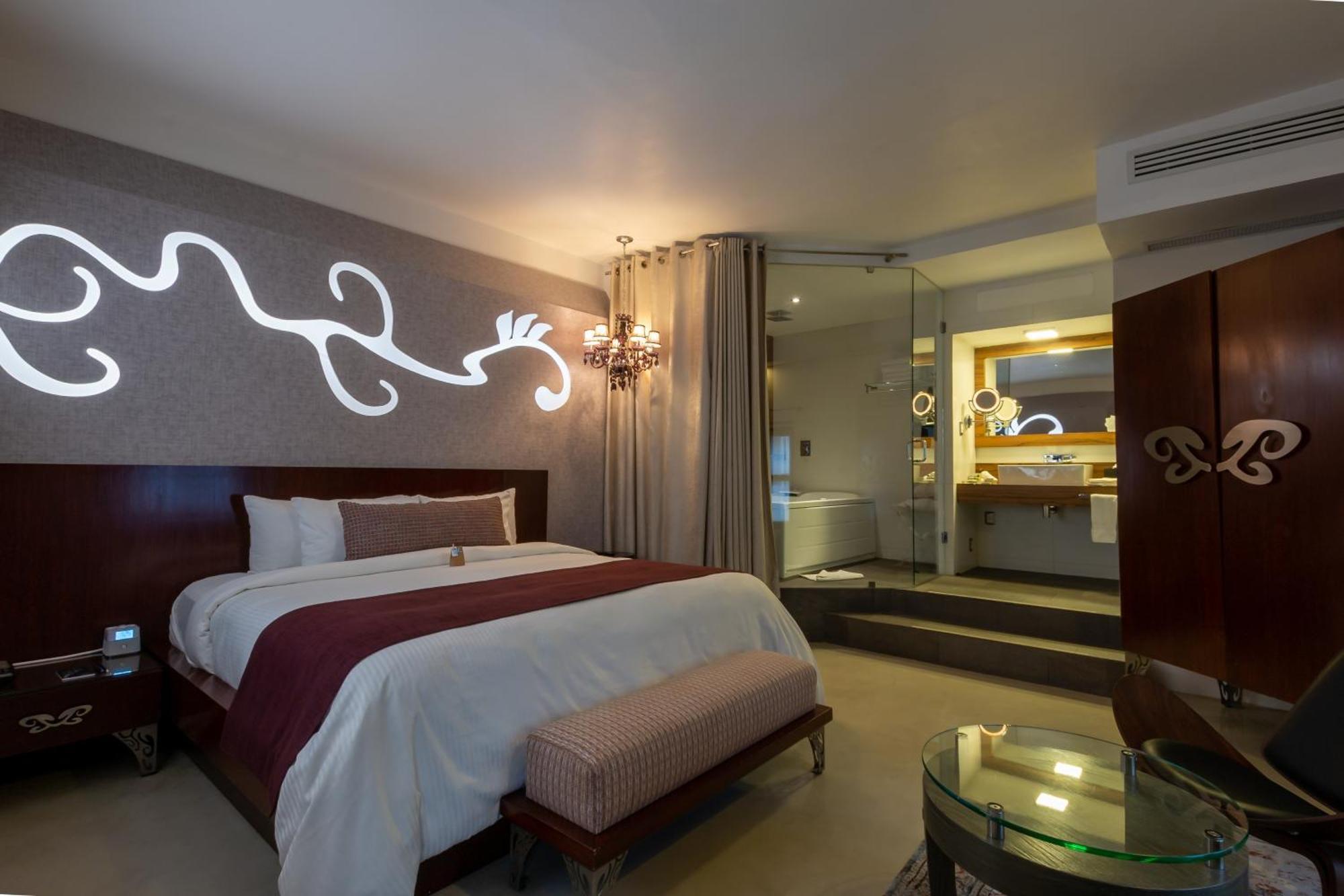 1850 Boutique Hotel