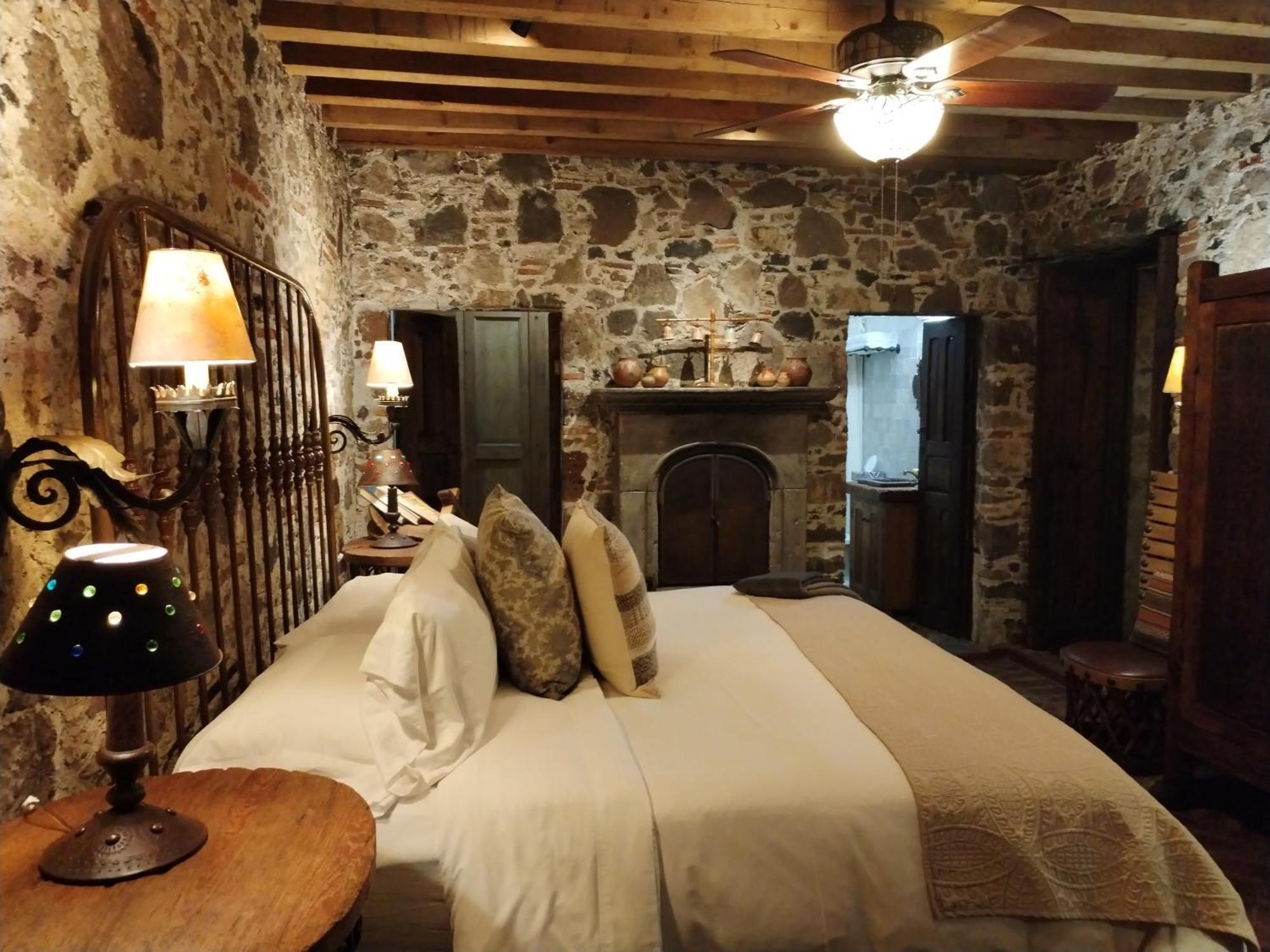 Hacienda Amantes Hotel 4*