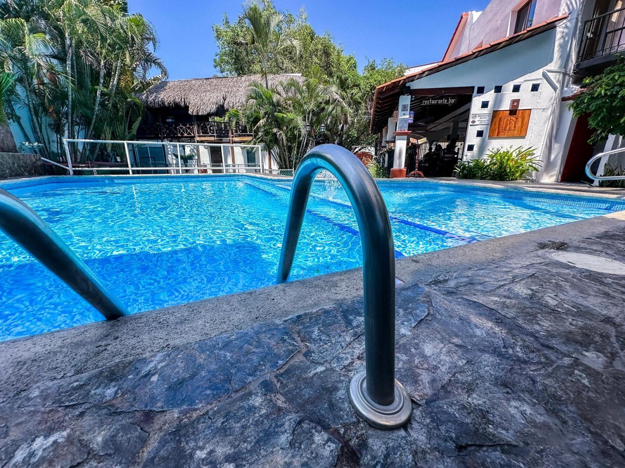 Western Chahue 4*
