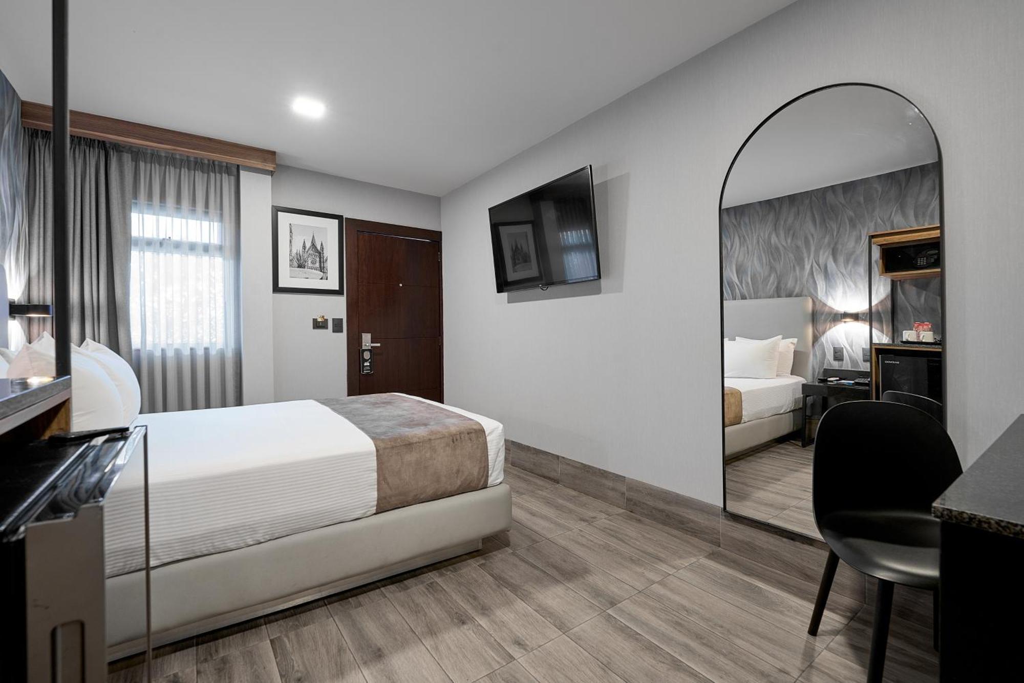 Hotel Business Class Zapopan