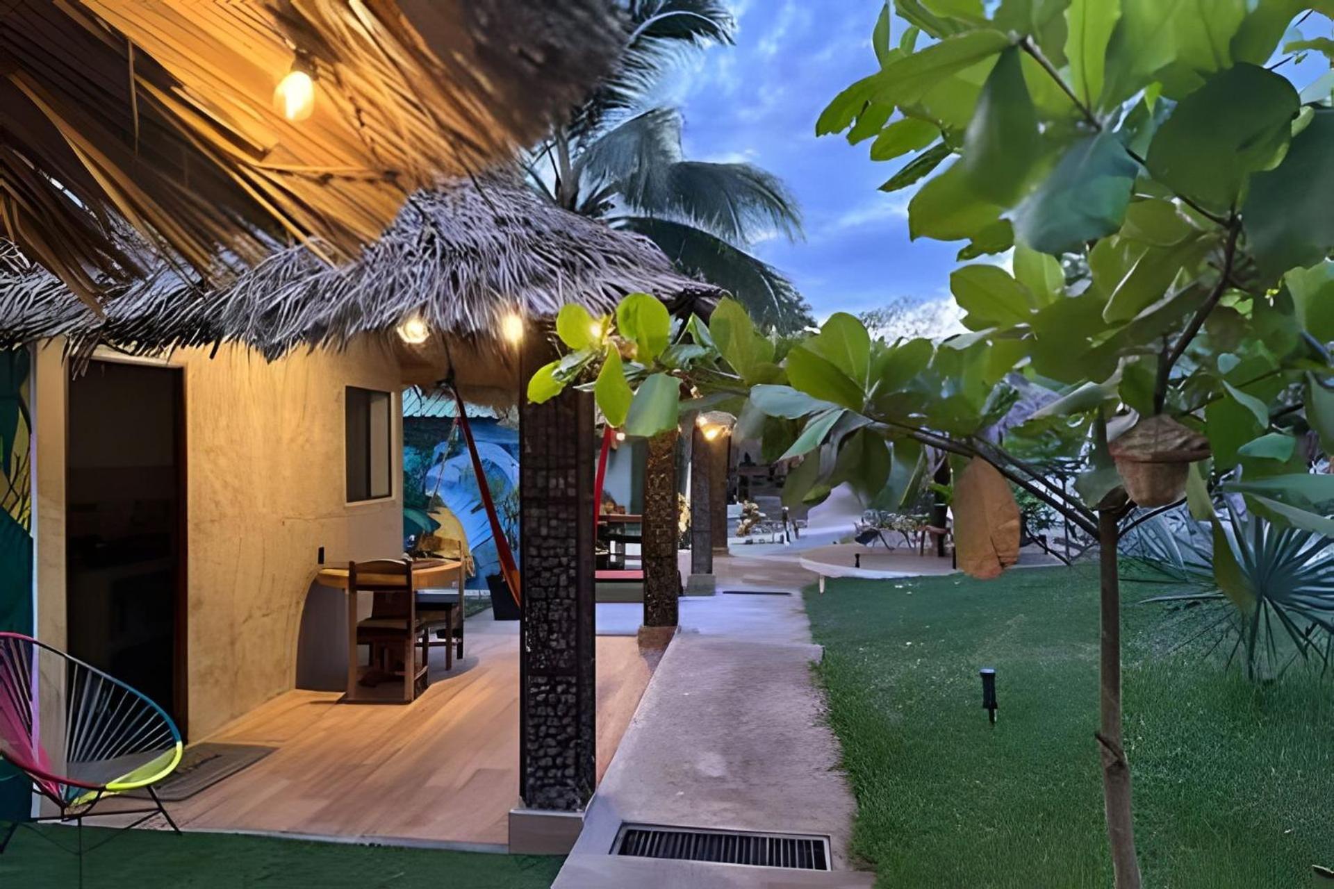 Casa Palmas Playa La Saladita Zihuatanejo
