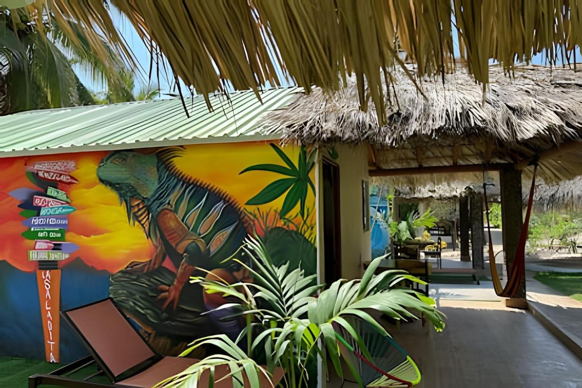Casa Palmas Playa La Saladita Resort