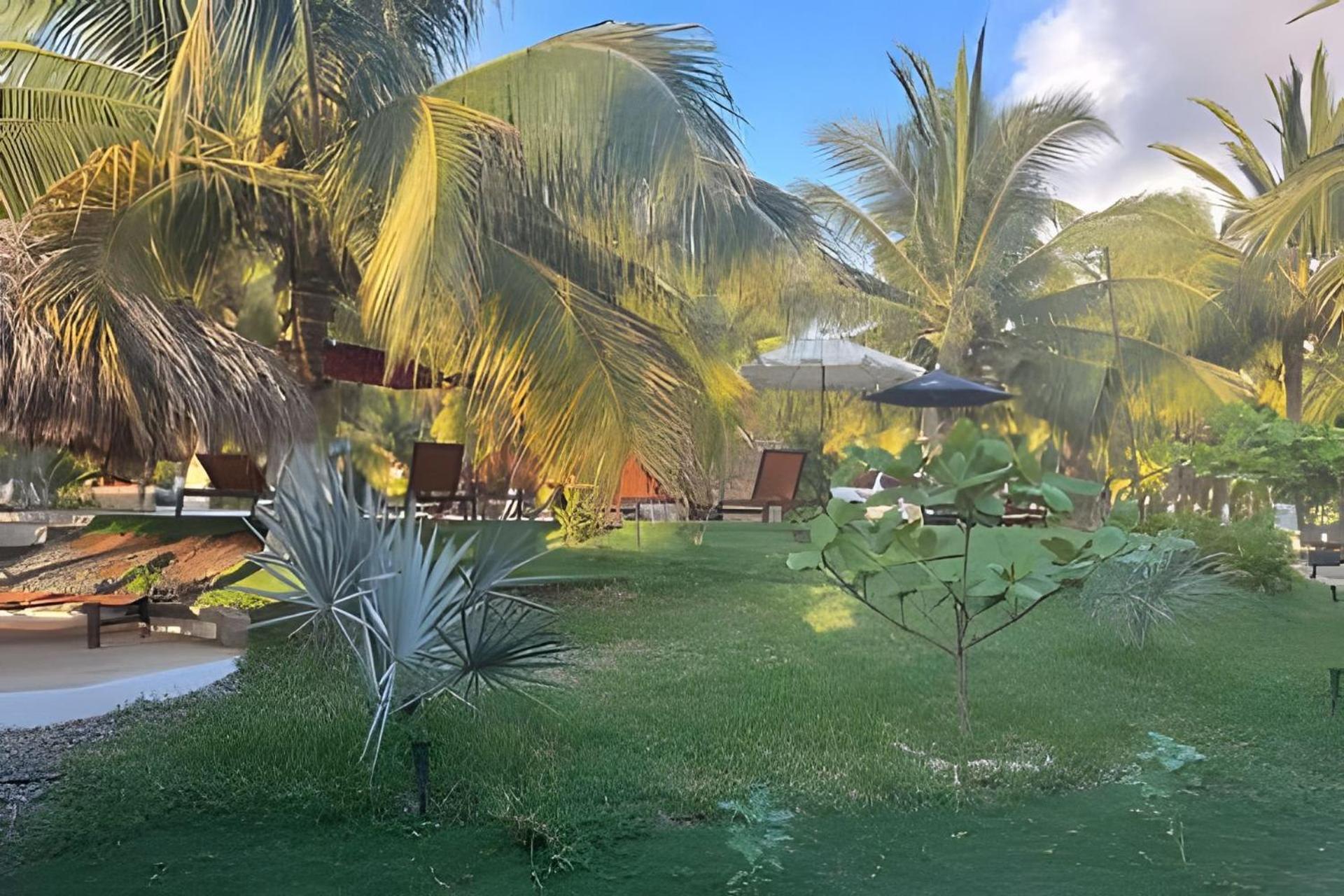 Casa Palmas Playa La Saladita Resort