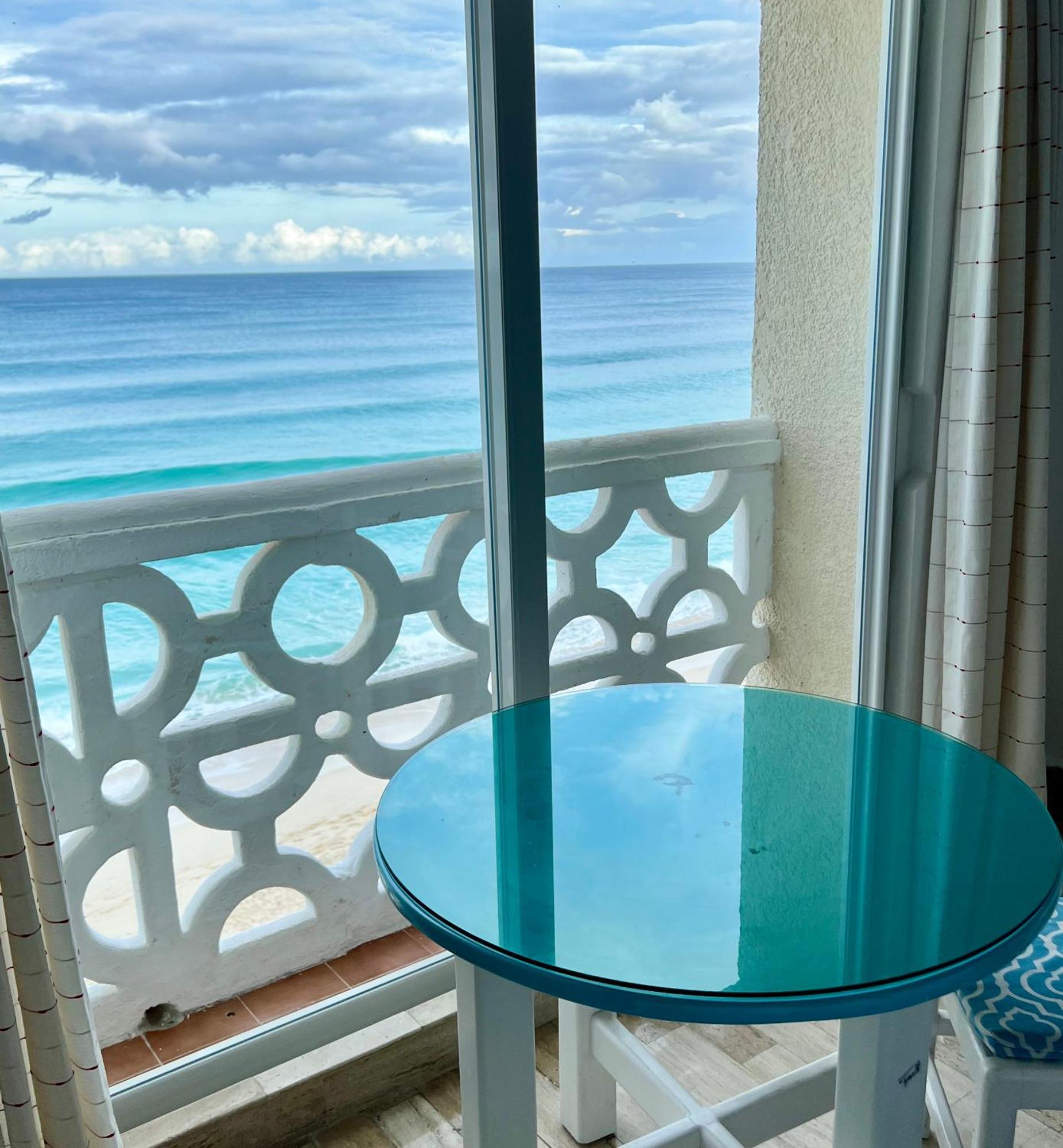 Apartment And Ocean Front Cancun