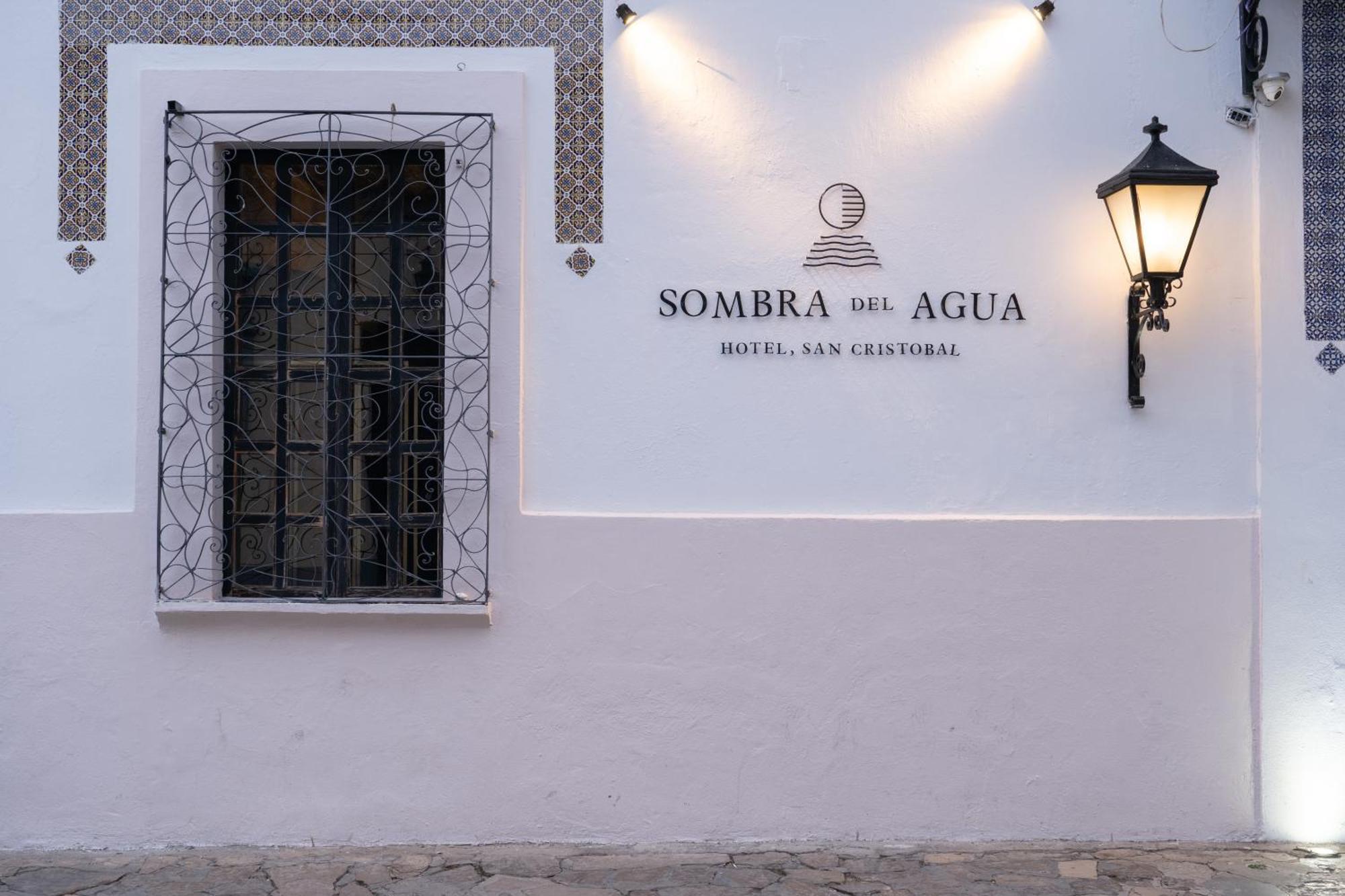 Sombra Del Agua 3*