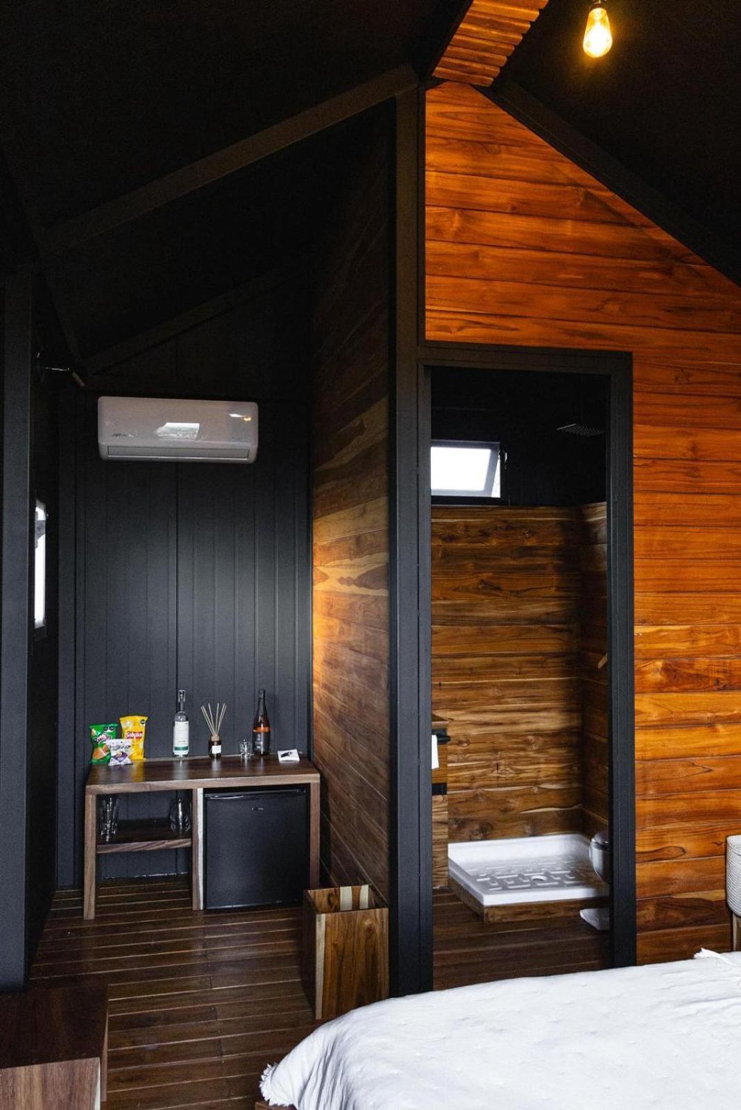 Coyote Hotel 4*