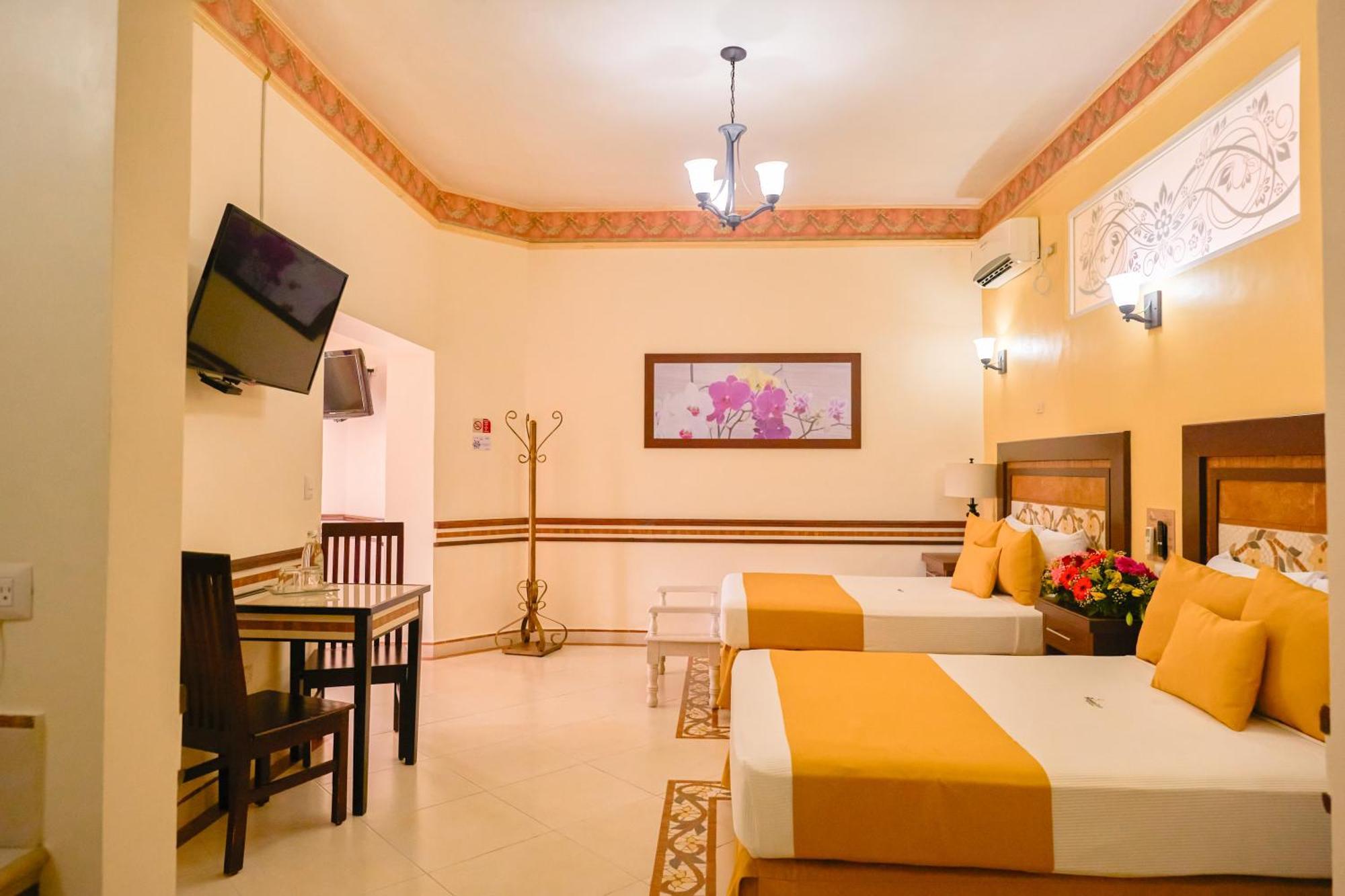 Centro Margaritas Hotel 4*