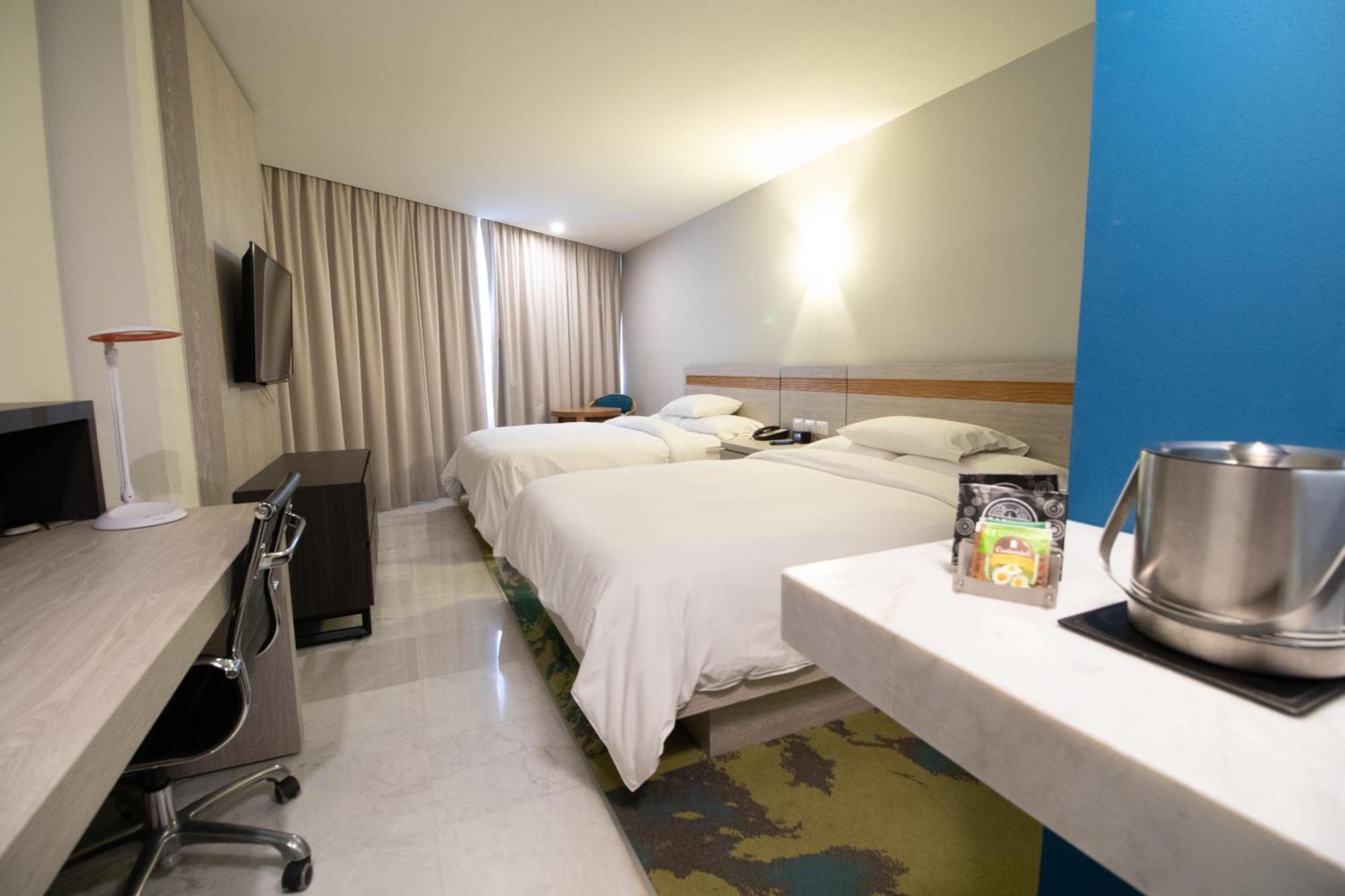 Doubletree By Hilton Hotel