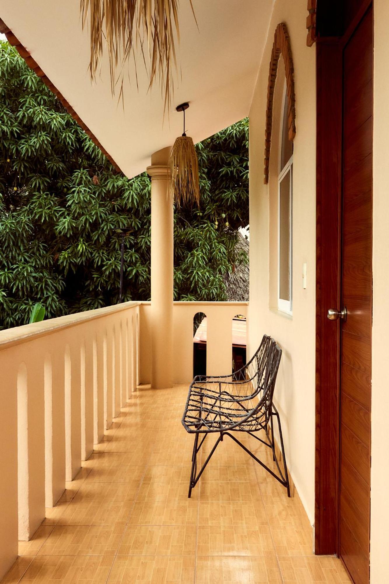 Casa Losodeli & Coworking- Adults Only Hostel