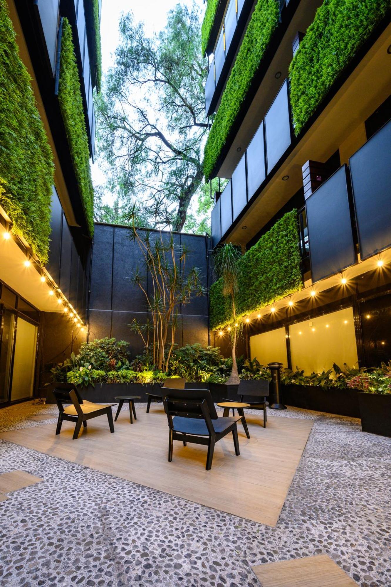 Campos Eliseos Mexico City