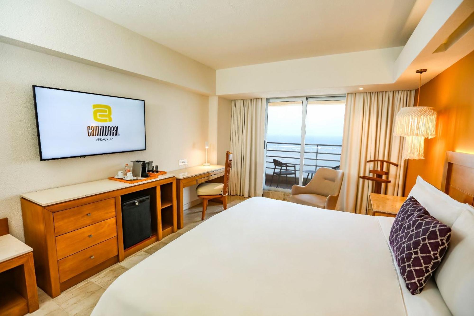 Camino Real Hotel 5*