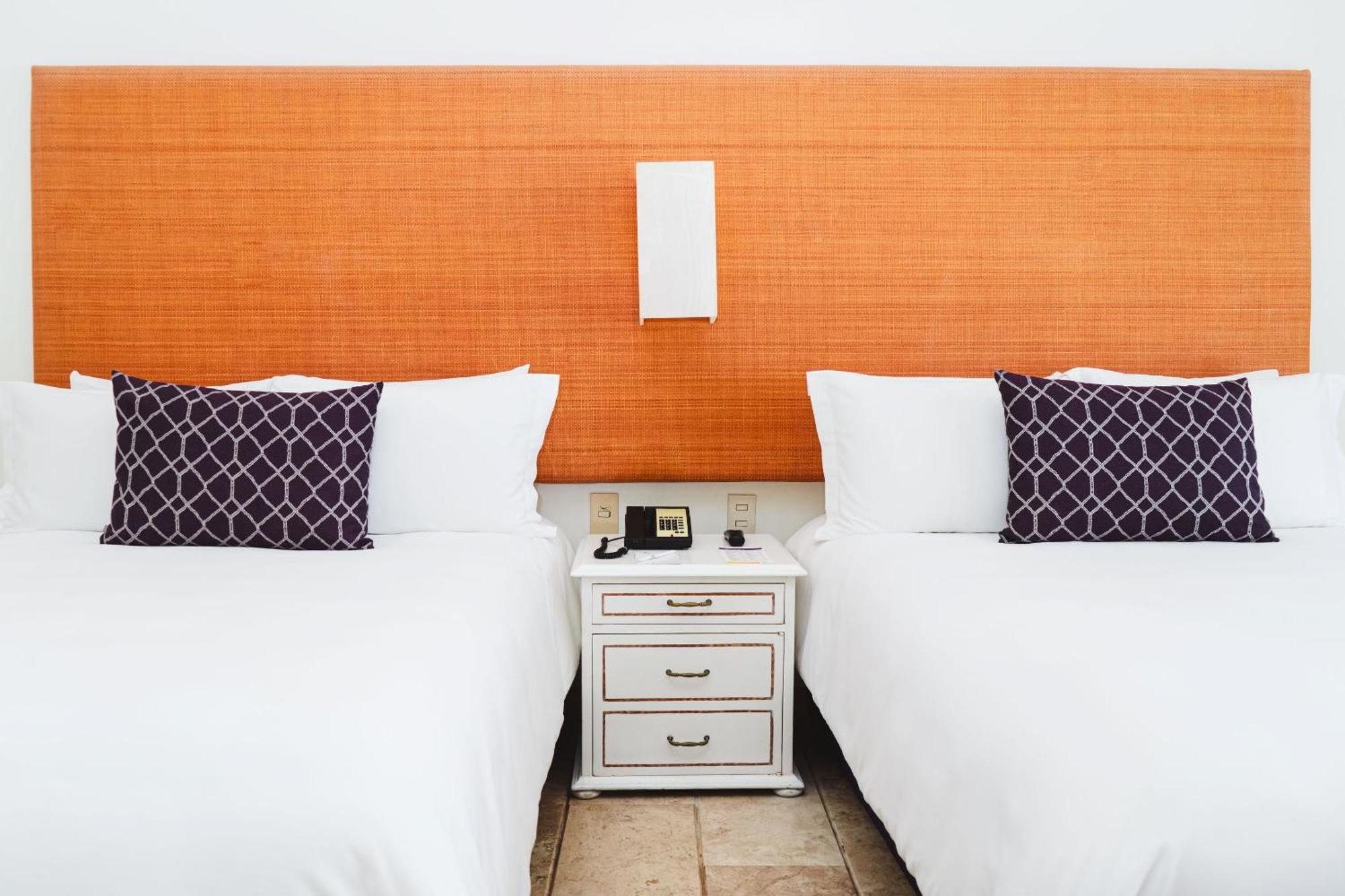 Camino Real Zaashila Huatulco Hotel