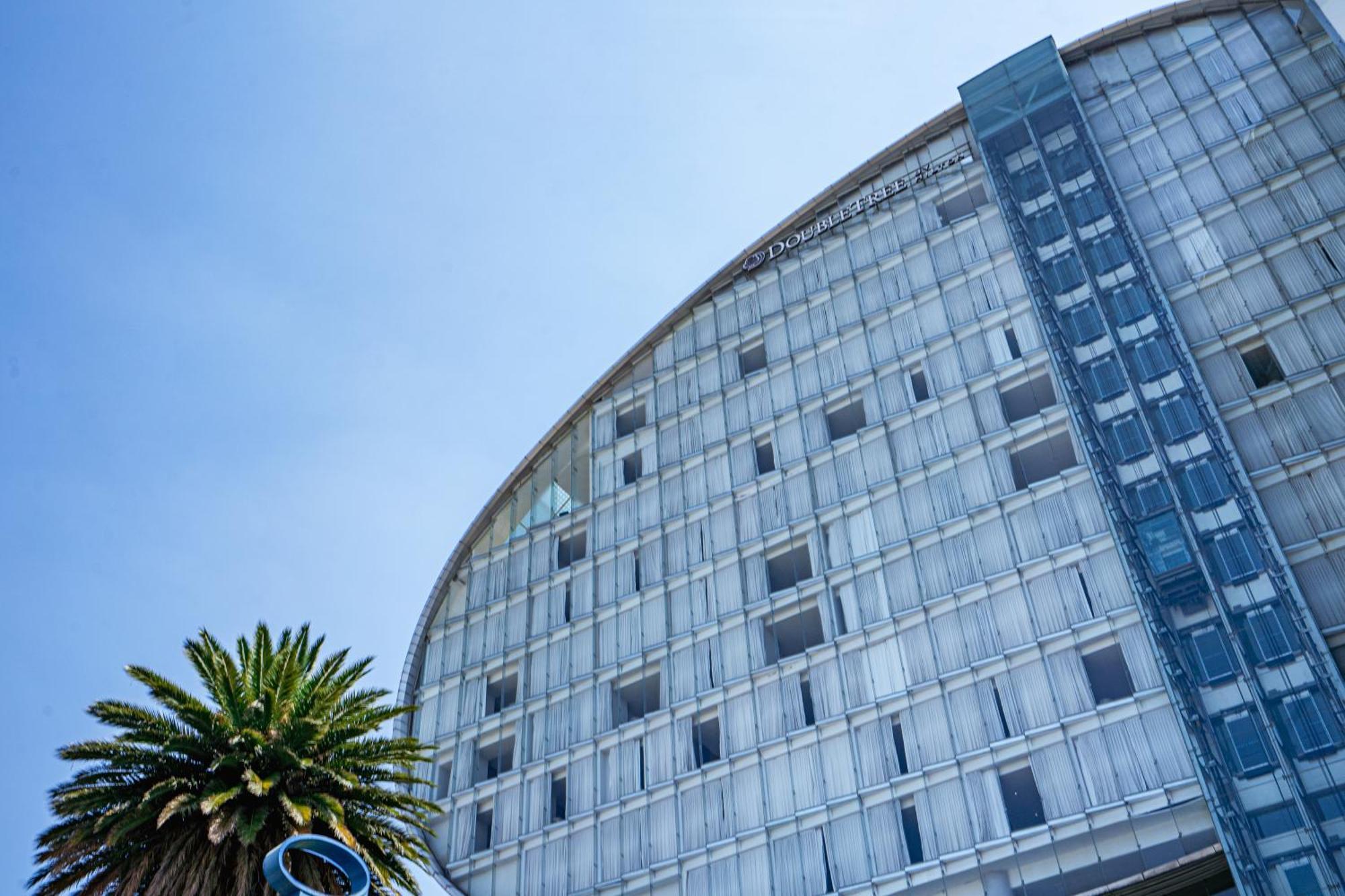 Doubletree By Hilton Santa Fe Mexico City