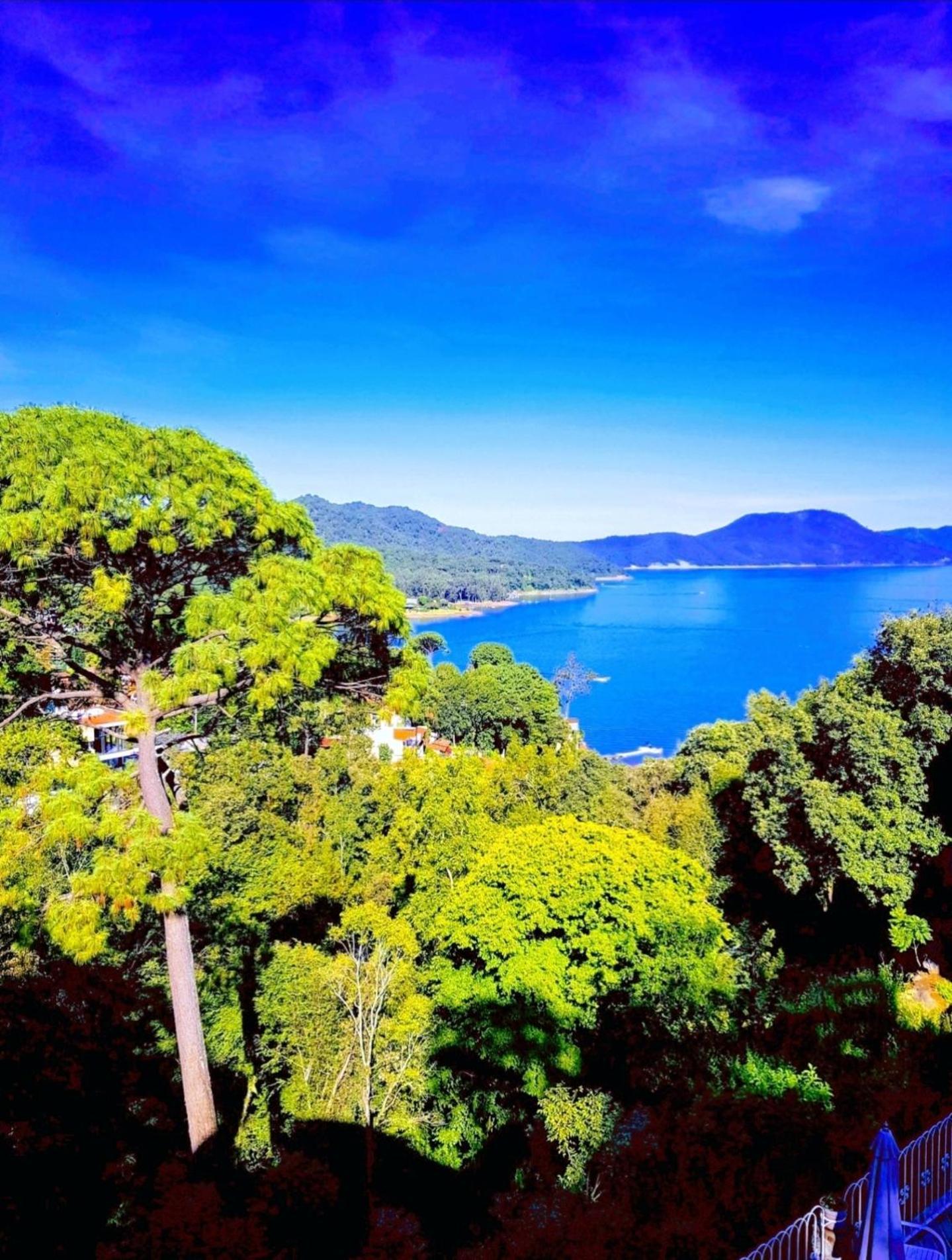 Hotel Revi 4*