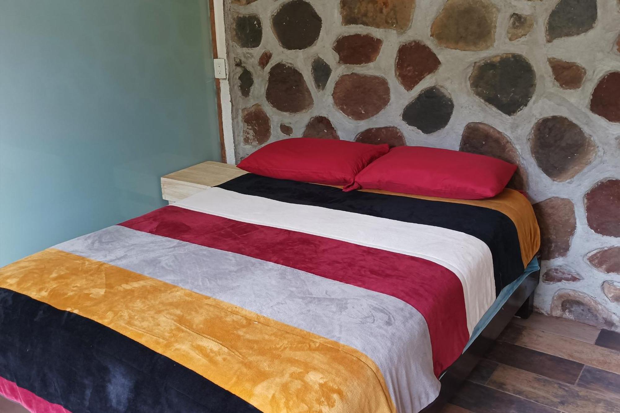 Hotel Fincal El Sonador *