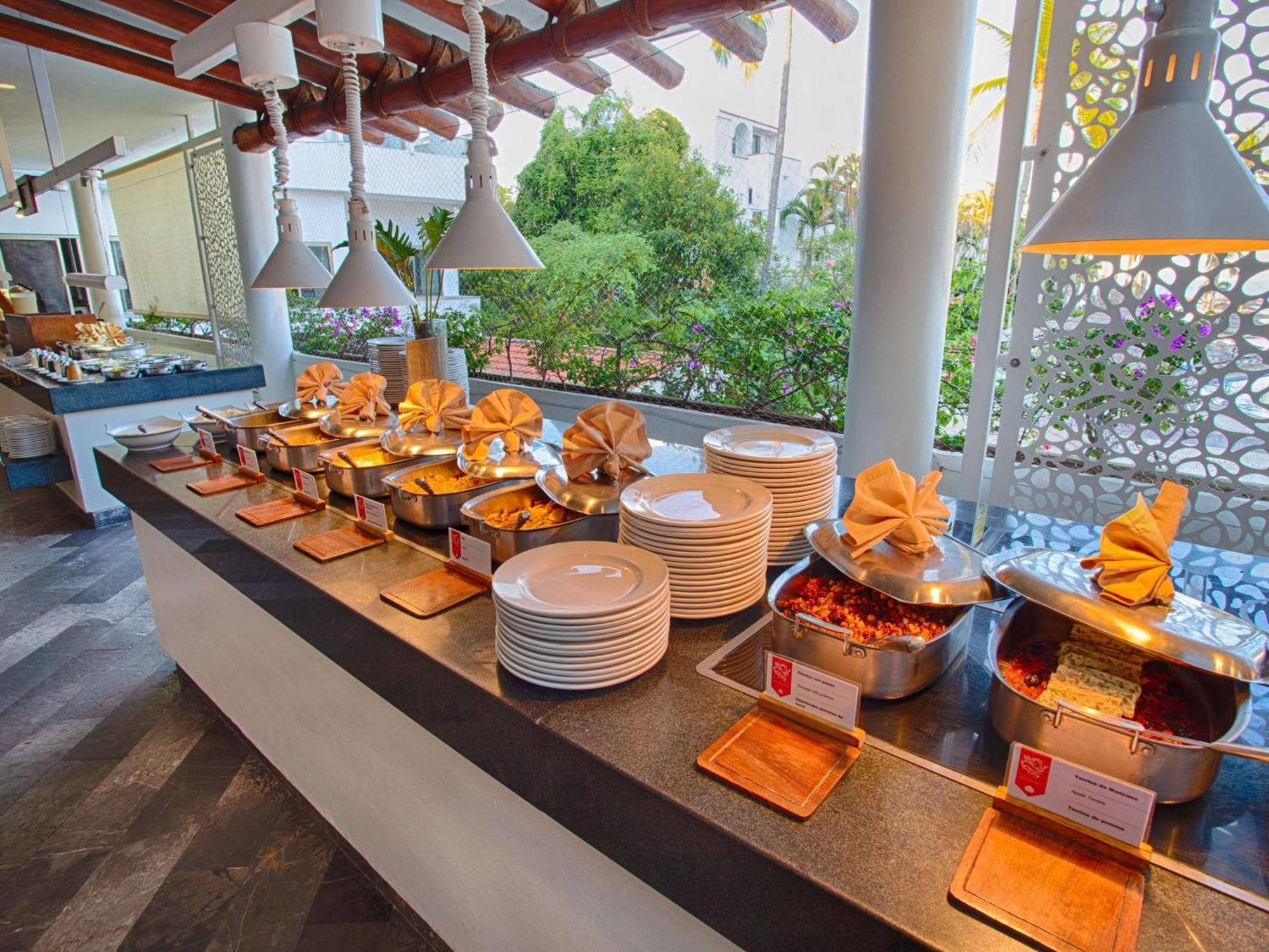 Marival Emotions Resort & Suites Riviera Nayarit By Mercure 5*