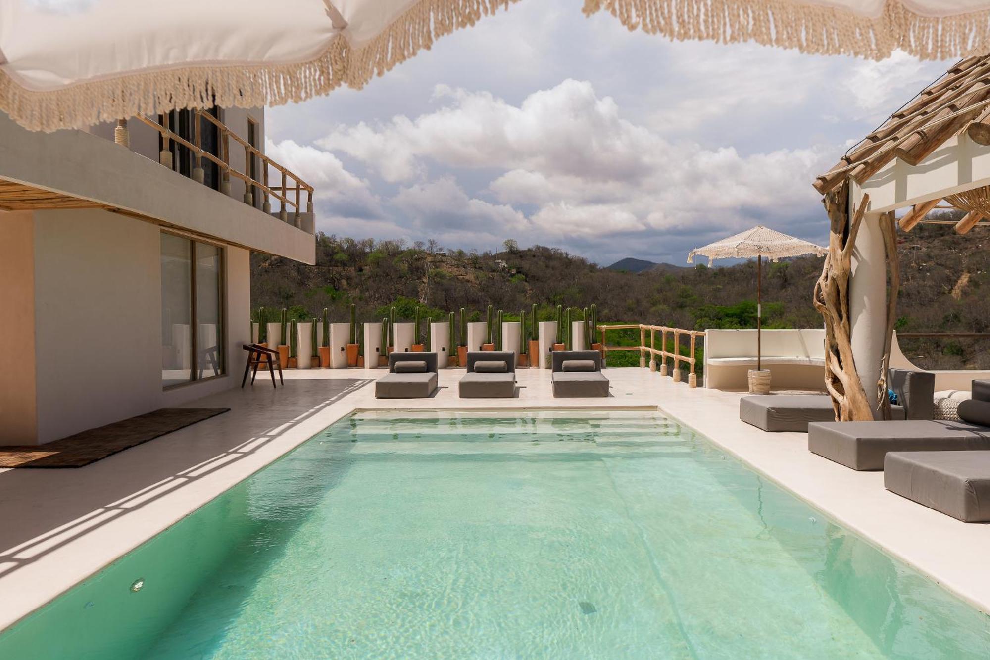 Xeno Guest house