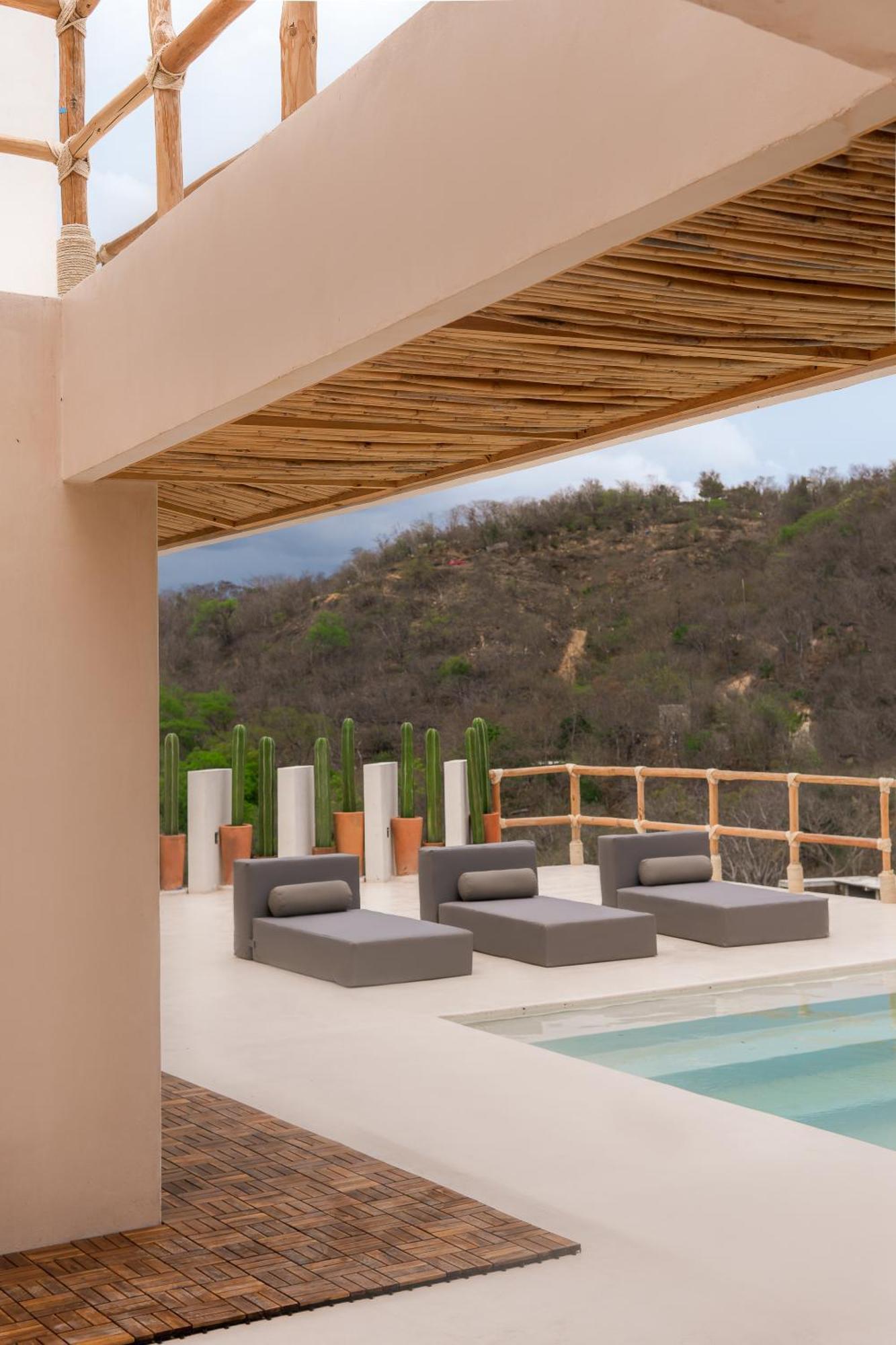 Guest house Xeno Puerto Angel