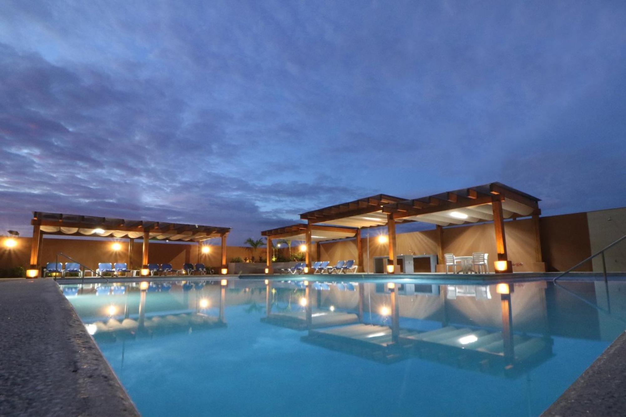Express By Ihg 4* Manzanillo