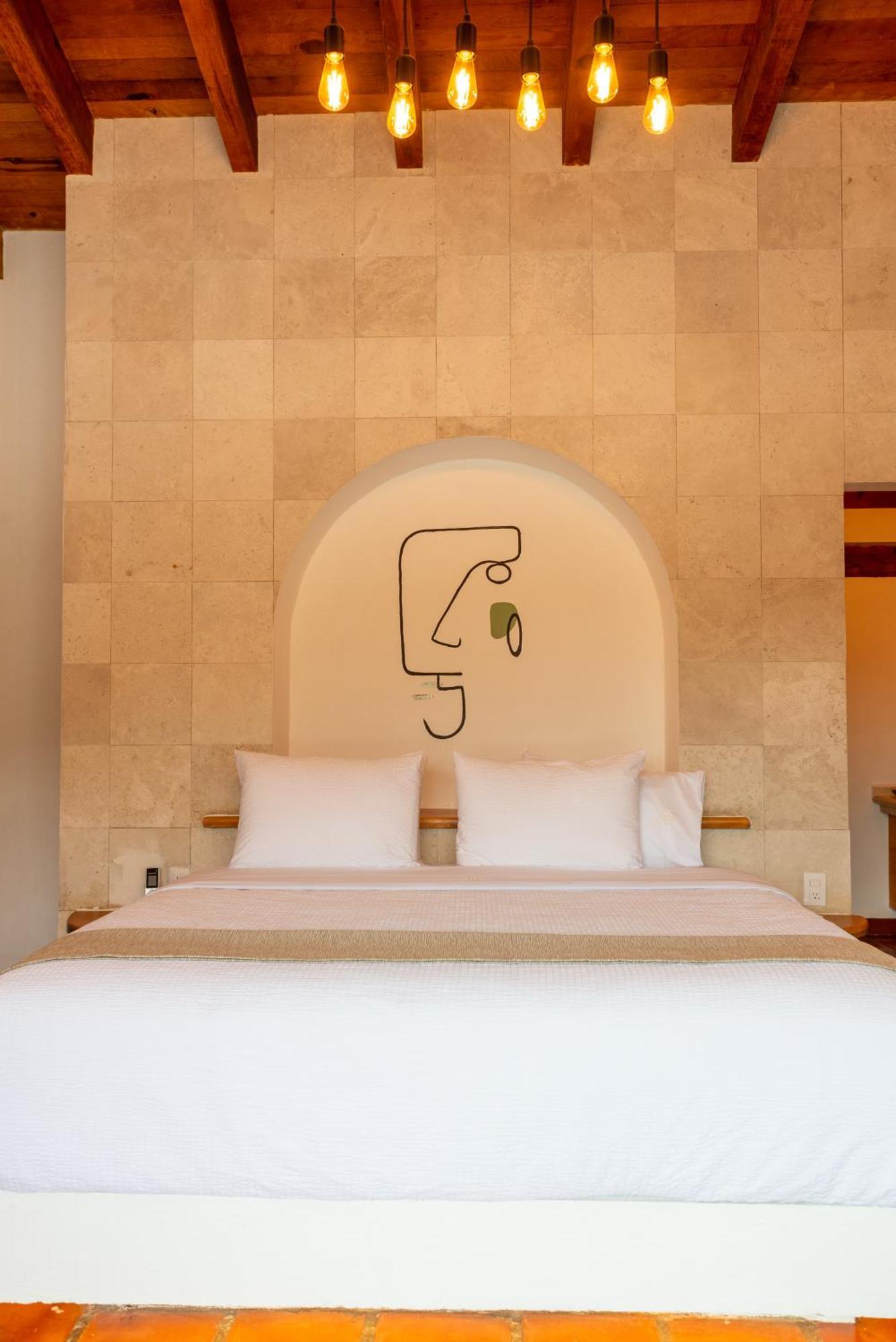 Hanna Boutique Hotel 5*