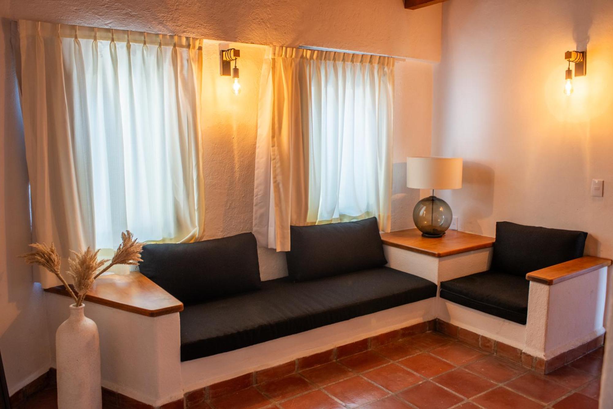 Hanna Boutique 5*