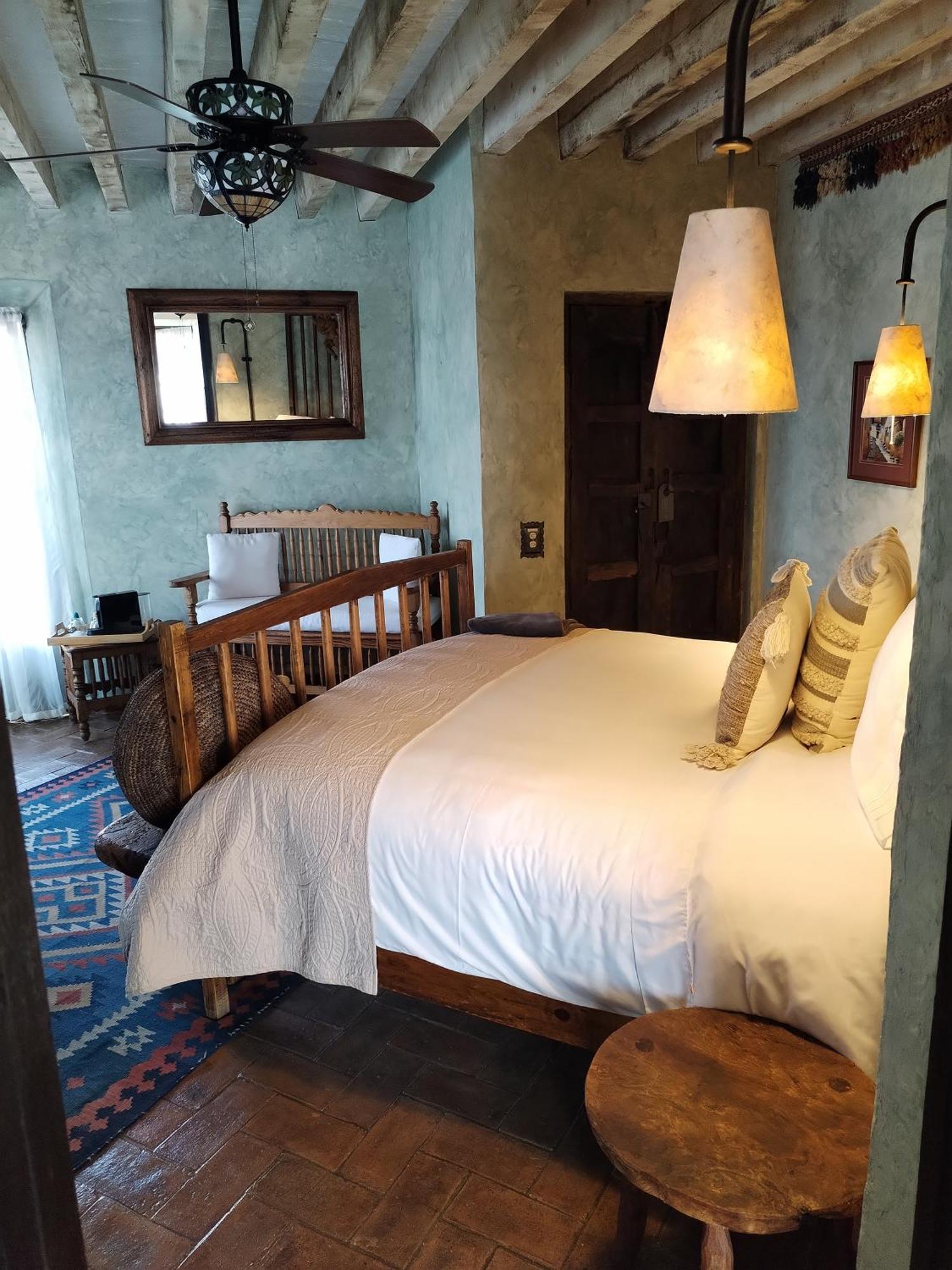 Hotel Hacienda Amantes 4*