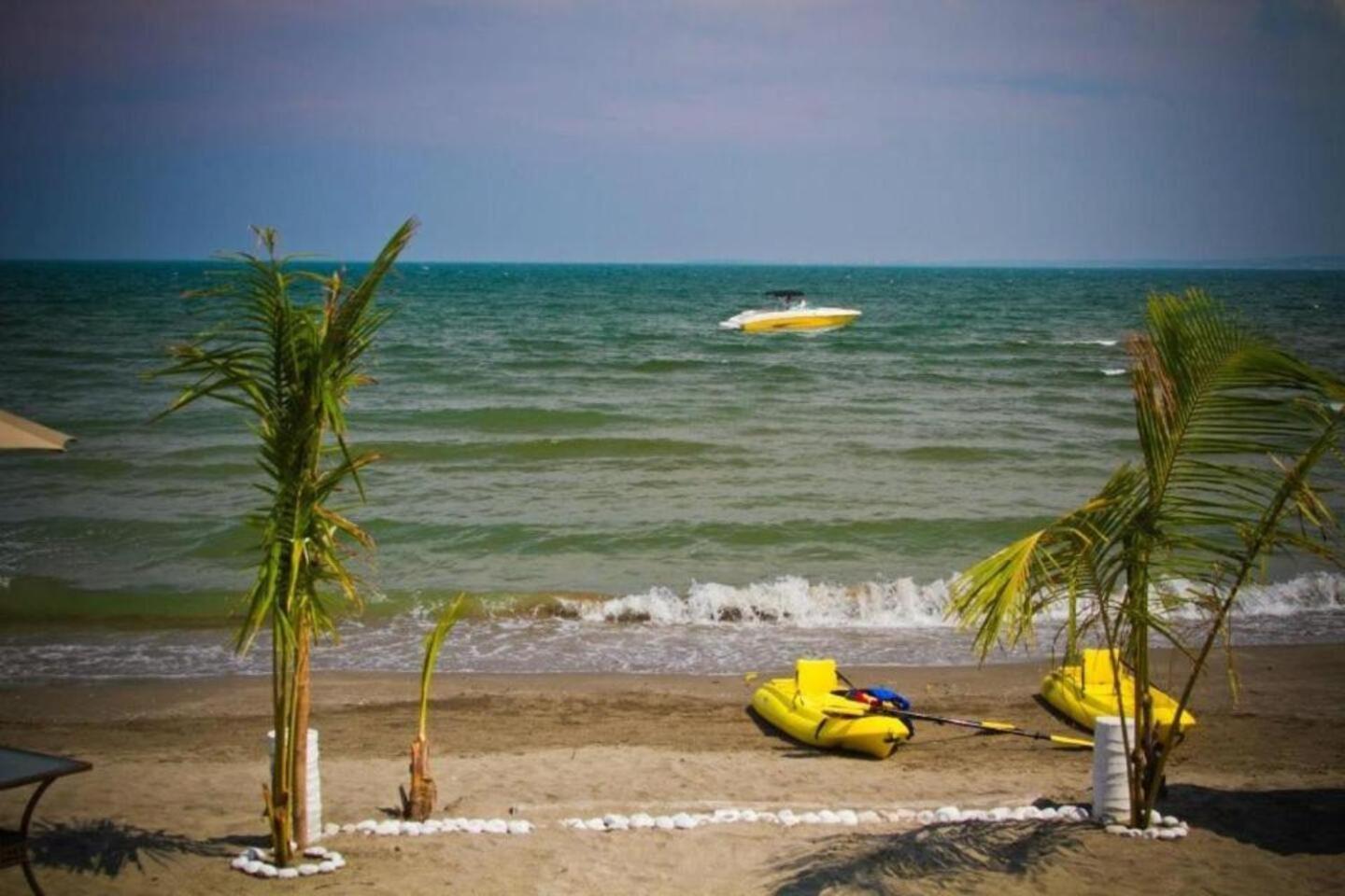 Hotel Playa Caracol &