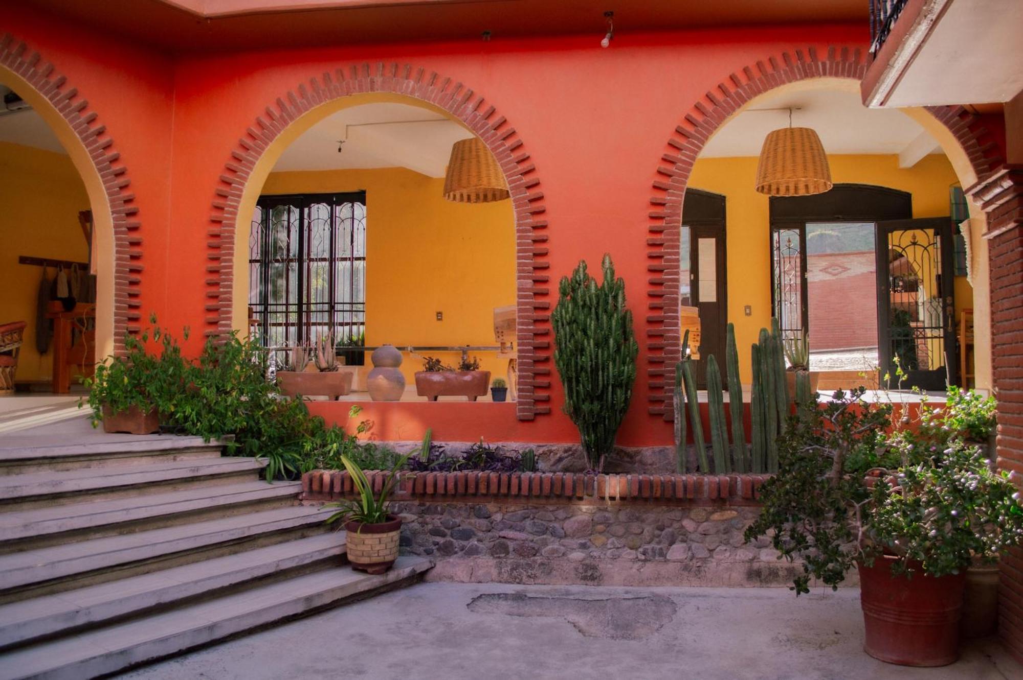 La Cupula Teotitlan Bed & Breakfast
