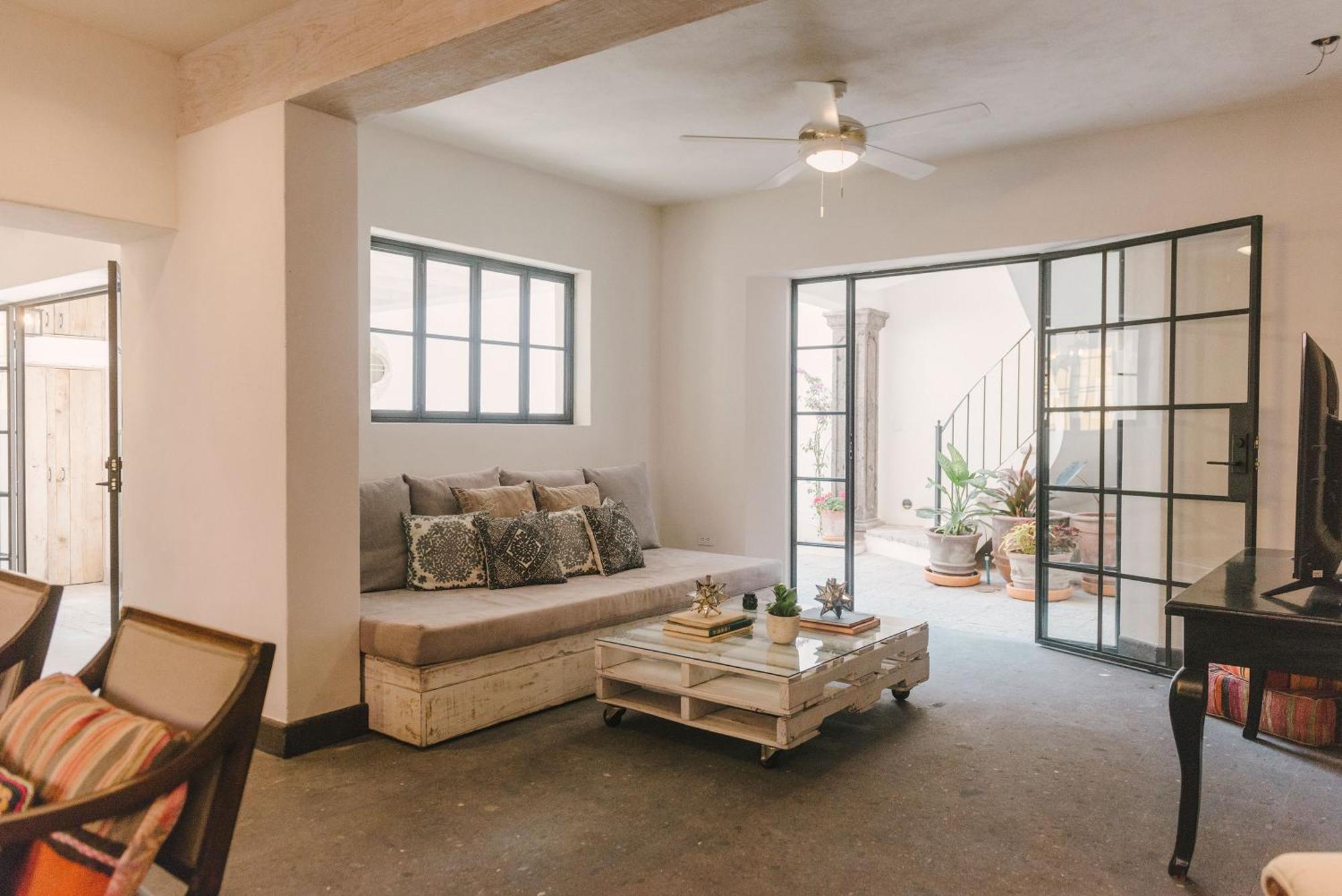 Casa Barranca Vista, Modern 3br In Historic Centro Villa San Miguel de Allende