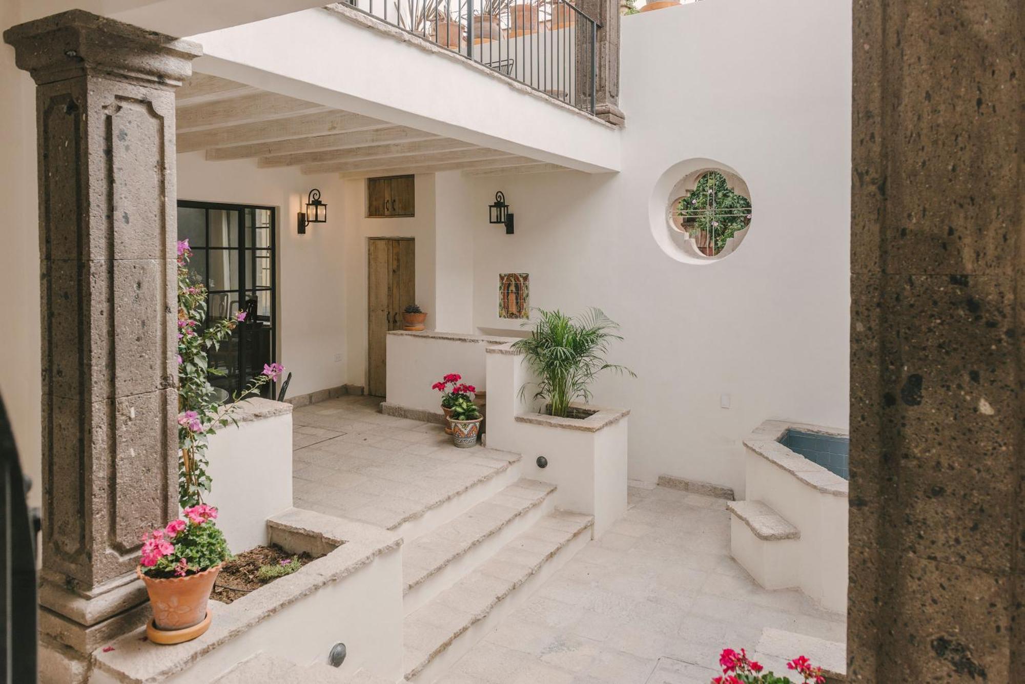Casa Barranca Vista, Modern 3br In Historic Centro Villa