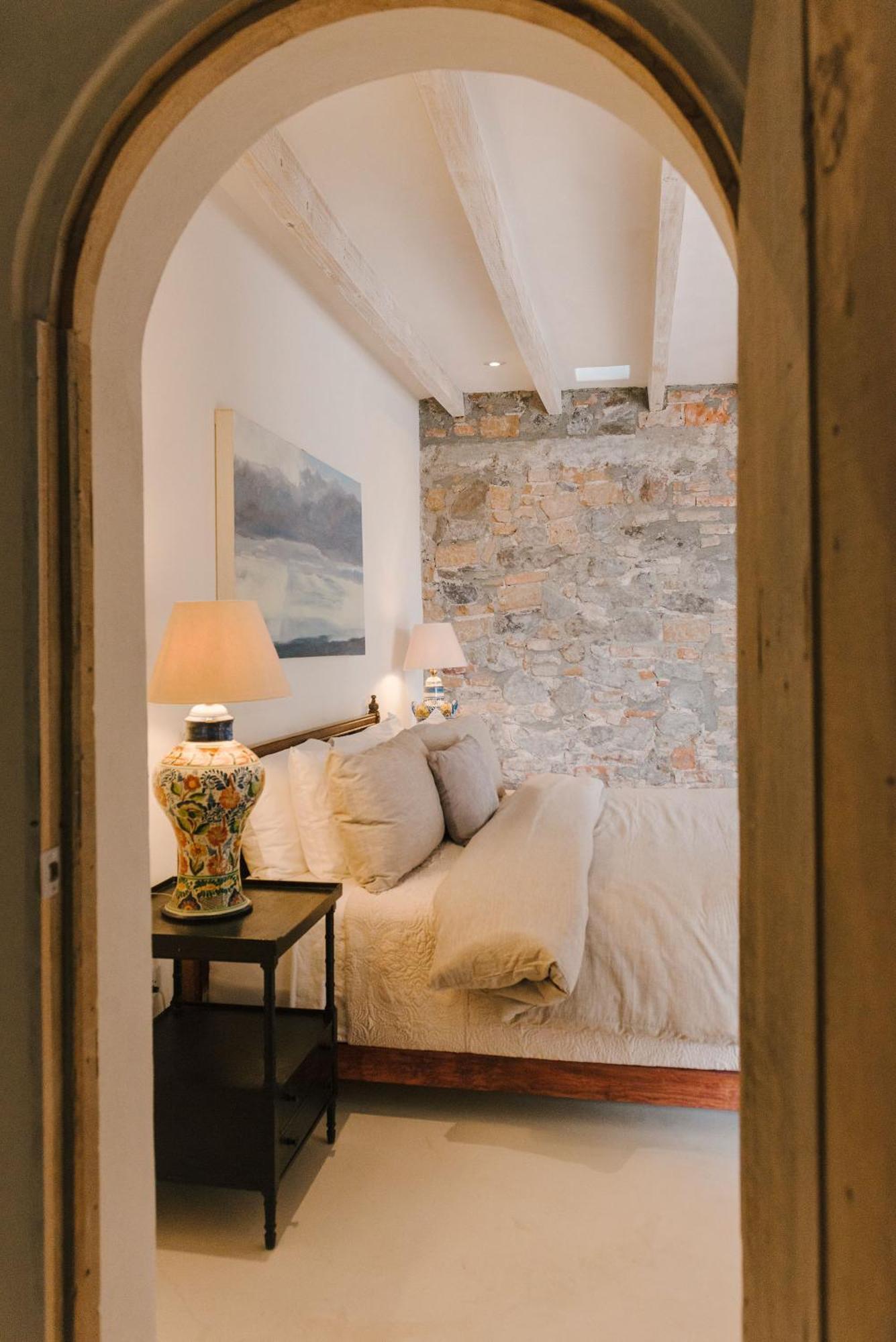 Casa Barranca Vista, Modern 3br In Historic Centro San Miguel de Allende