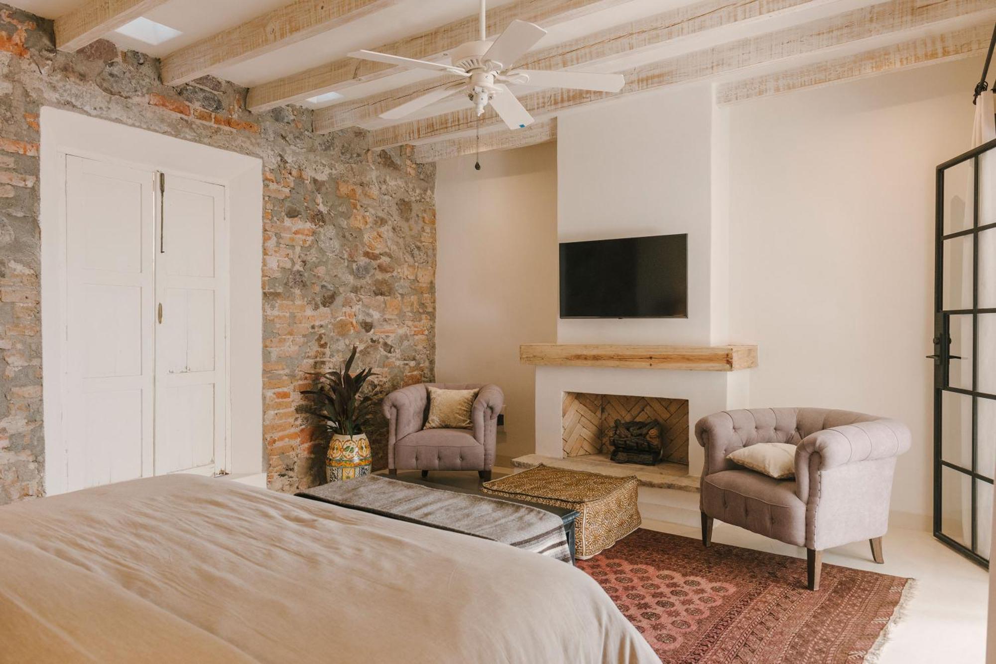 Casa Barranca Vista, Modern 3br In Historic Centro Villa